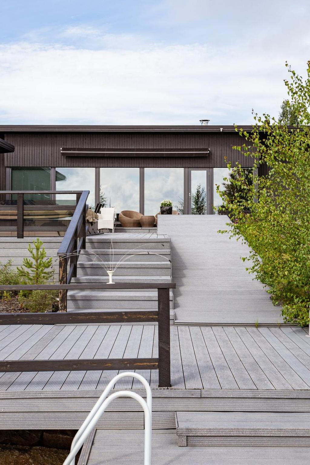 Reelinki Seafront Villa Aava view 5