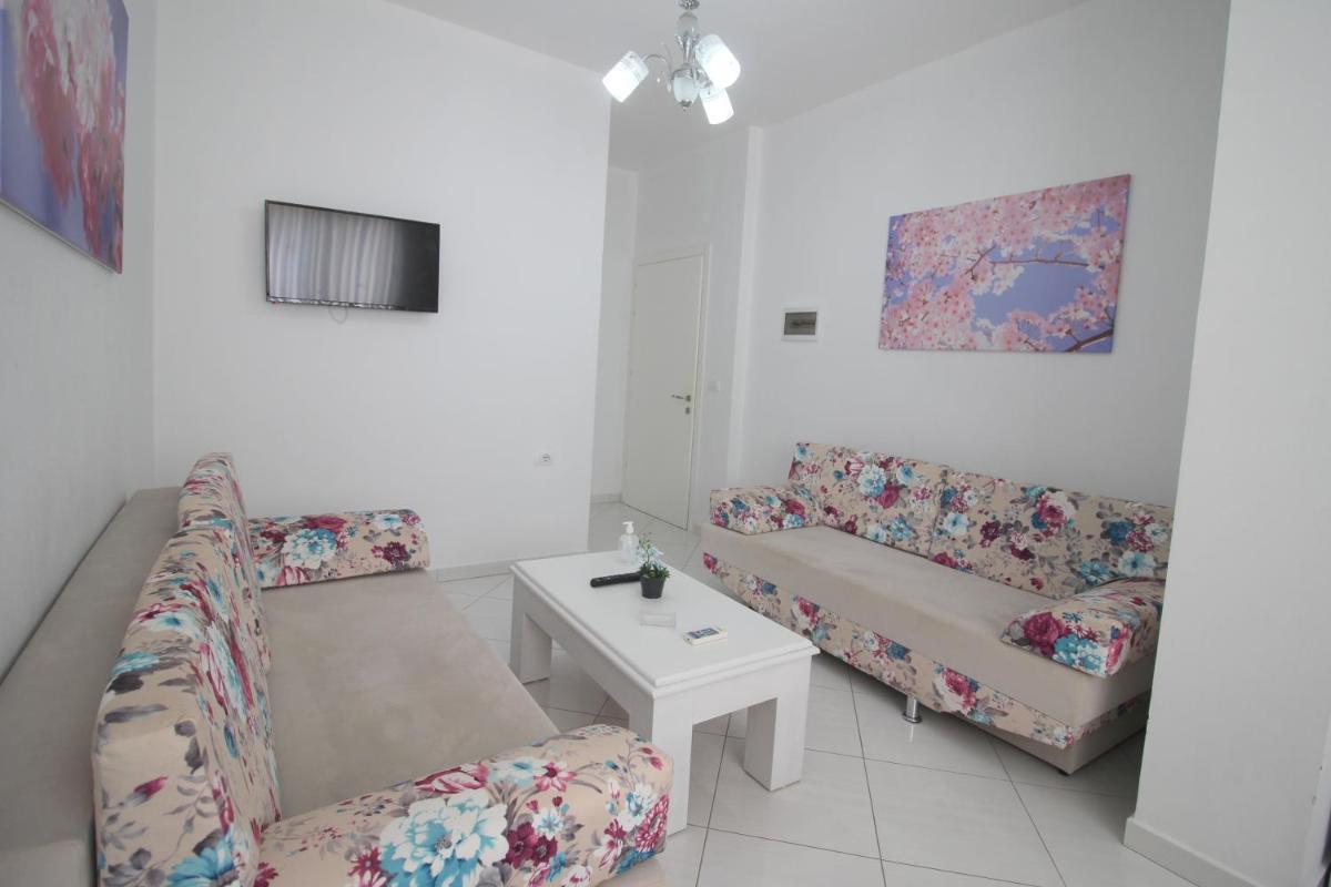 Eleana Apartments