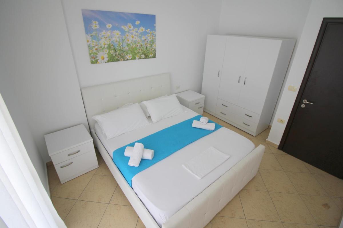 Eleana Apartments