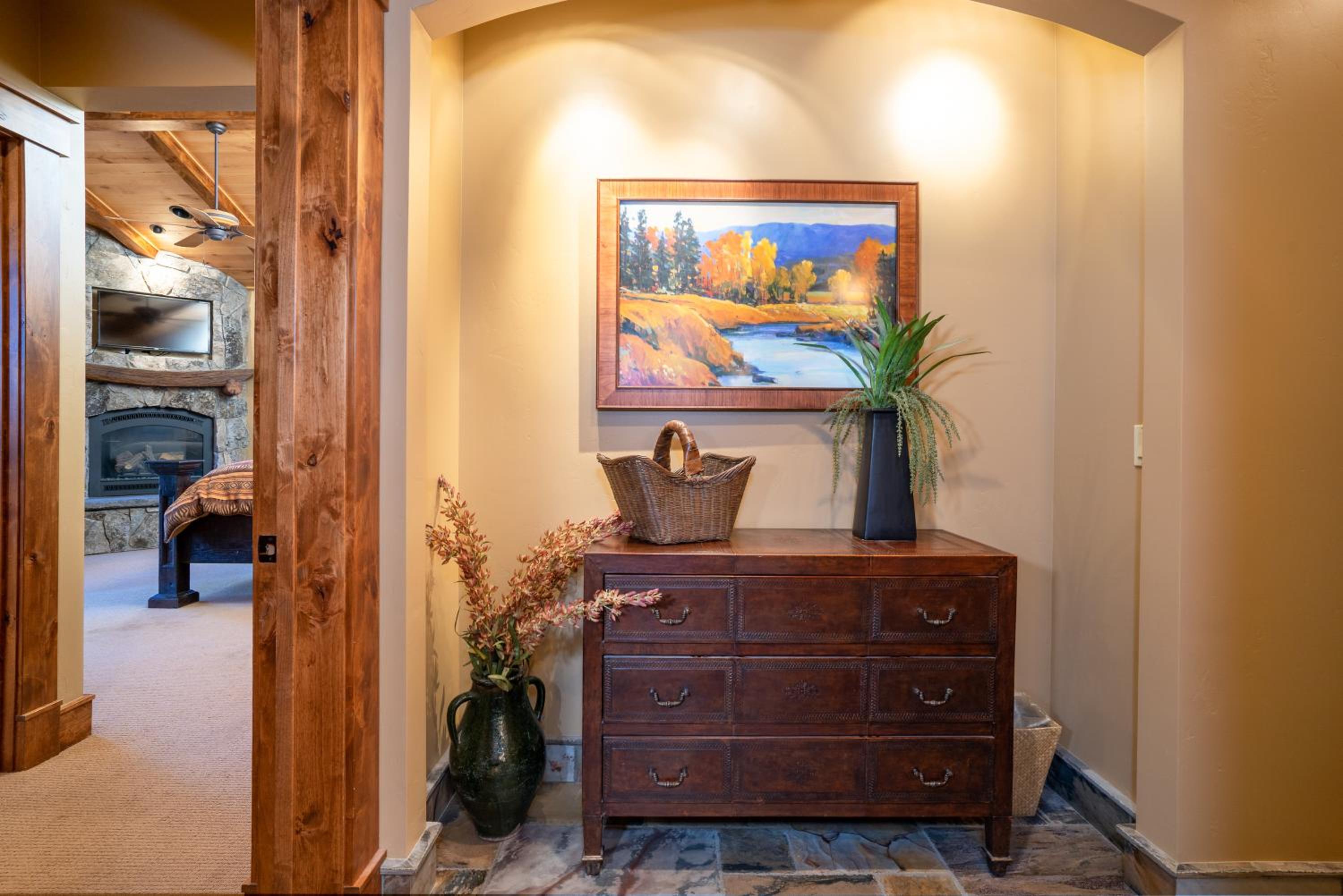 Lake Tahoe Vacations - Luxury 4BD Located at Old Greenwood! - Property Image 23