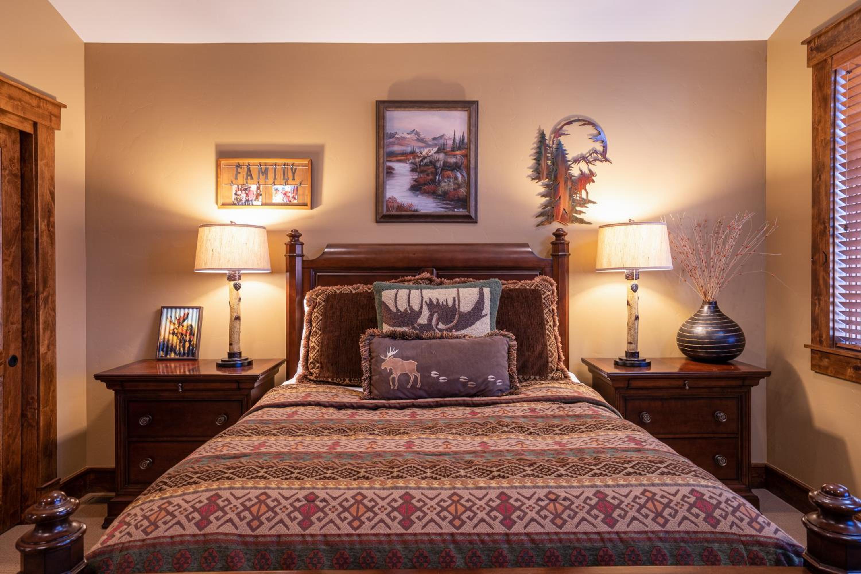 Lake Tahoe Vacations - Luxury 4BD Located at Old Greenwood! - Property Image 6