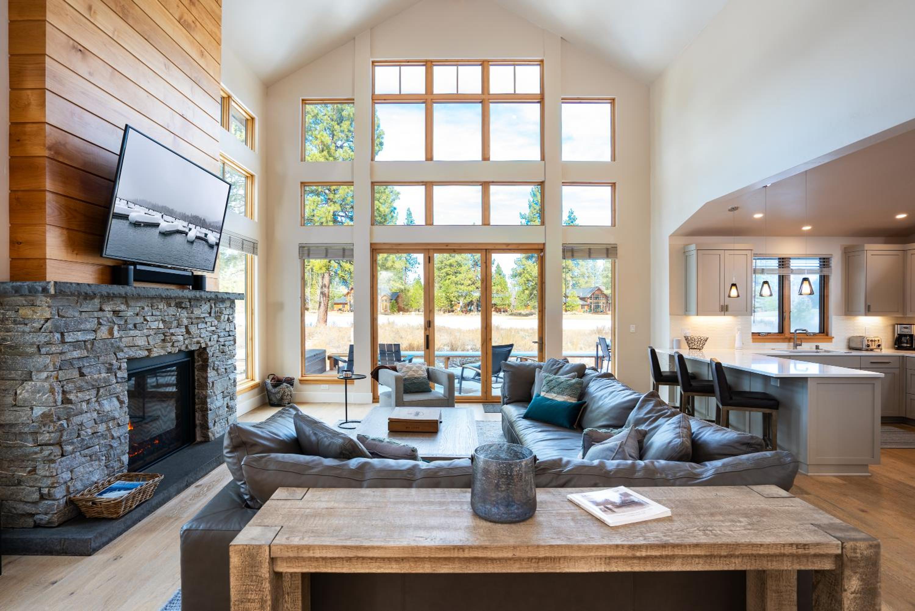 NEW 4BD Residence in the Signature Home Collection at Old Greenwood! view 5
