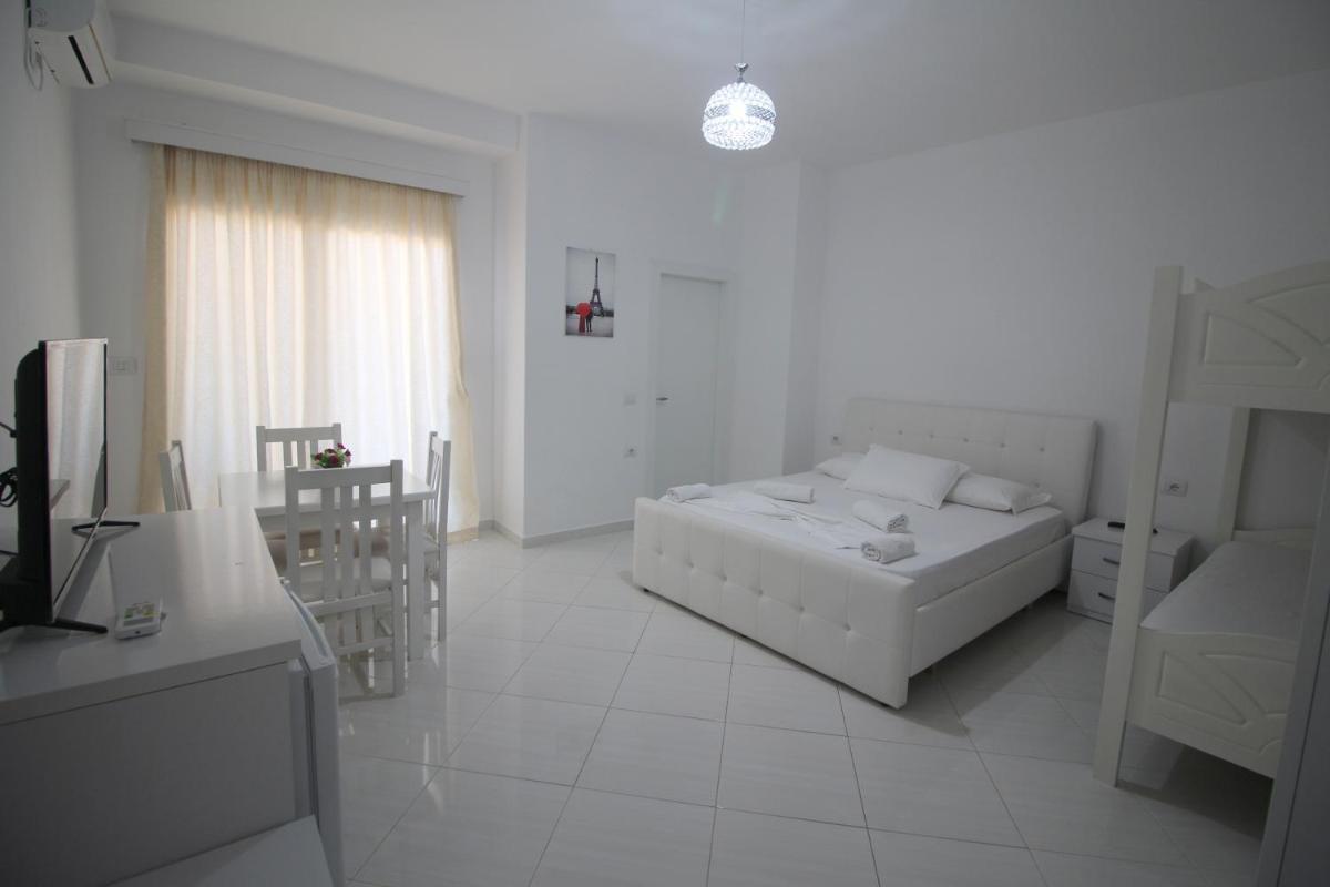 Eleana Apartments