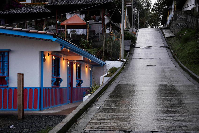 Casa Adelina