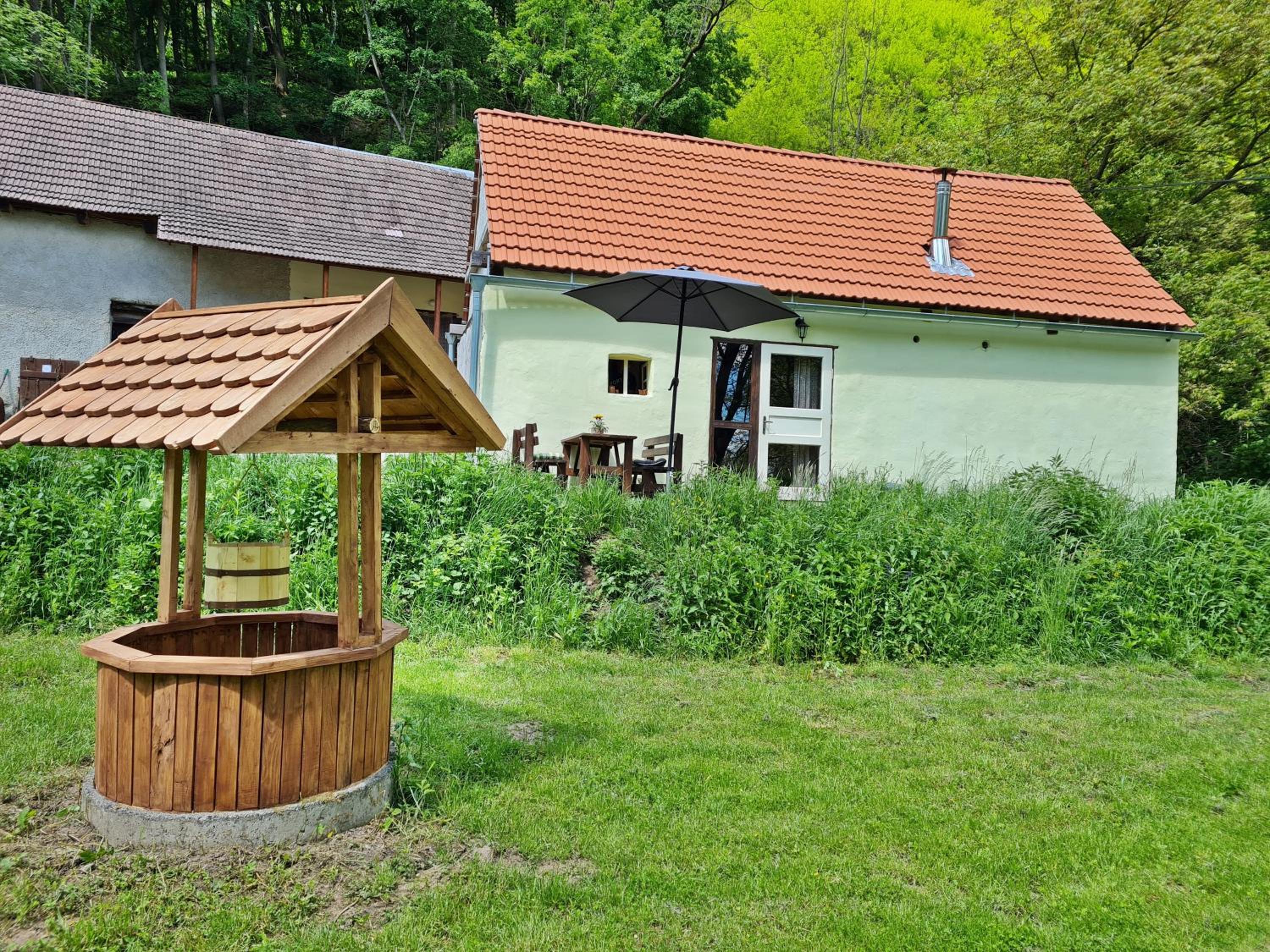 Romantic Farm House "Ranná Rosa" - Natural Slovakia
