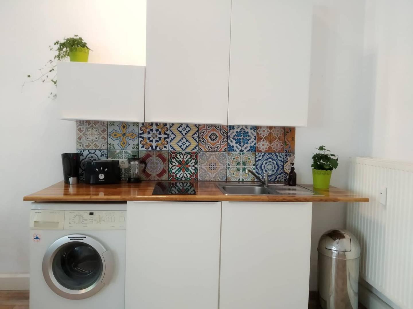 Cozy studio in Friedrichshain, 4 quiet guests only