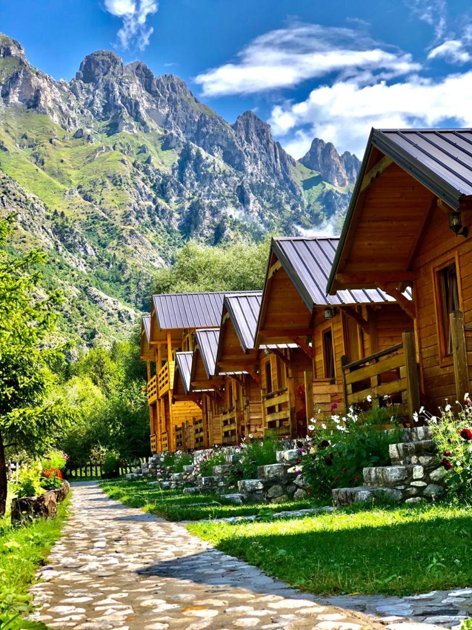 Villas Jezerca