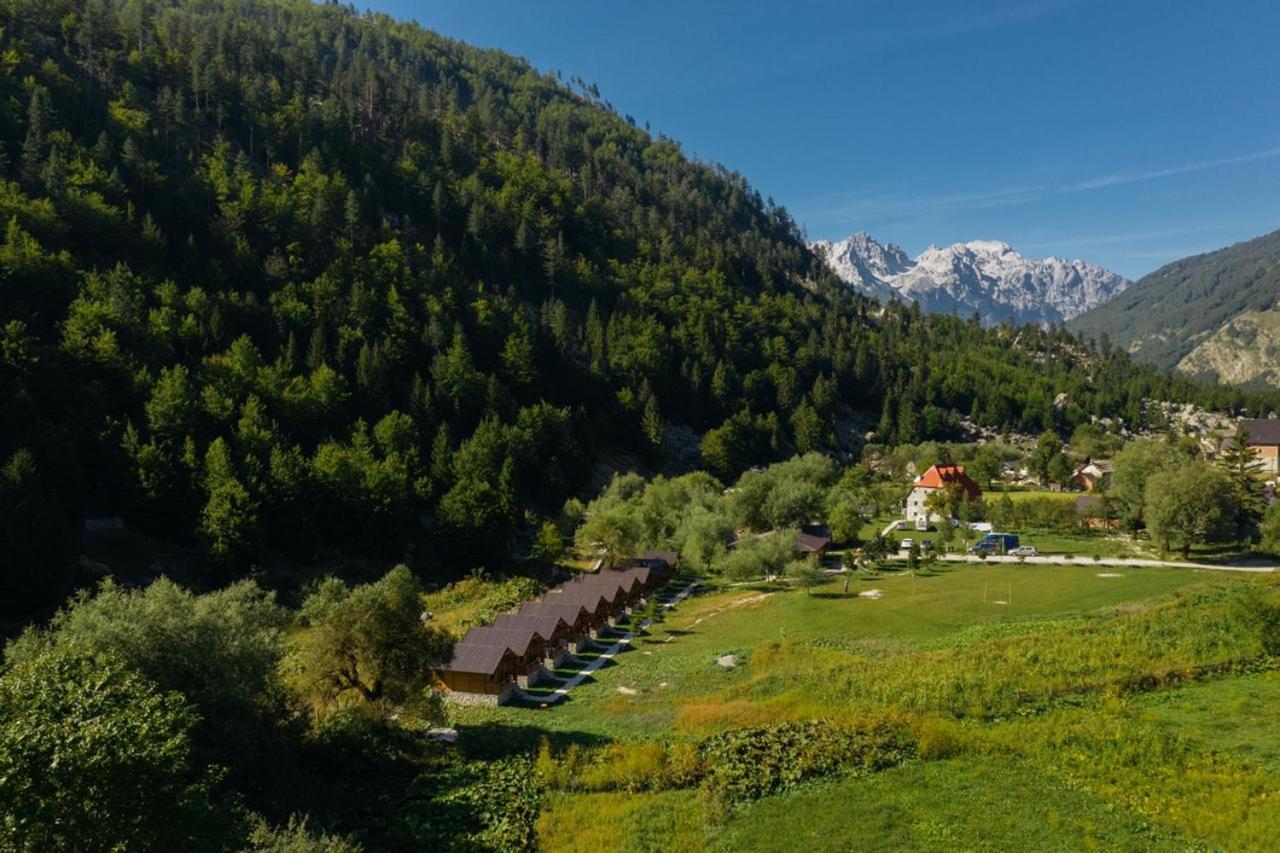 Villas Jezerca