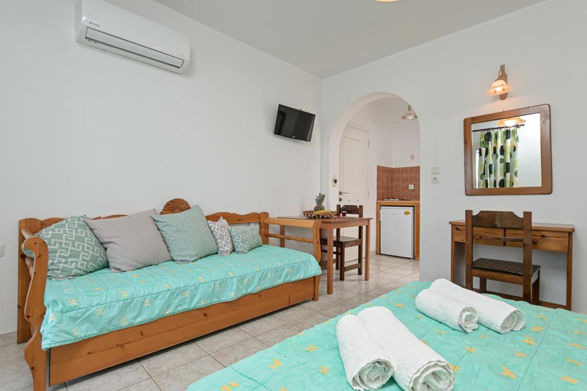 Alykes Studios & Suites