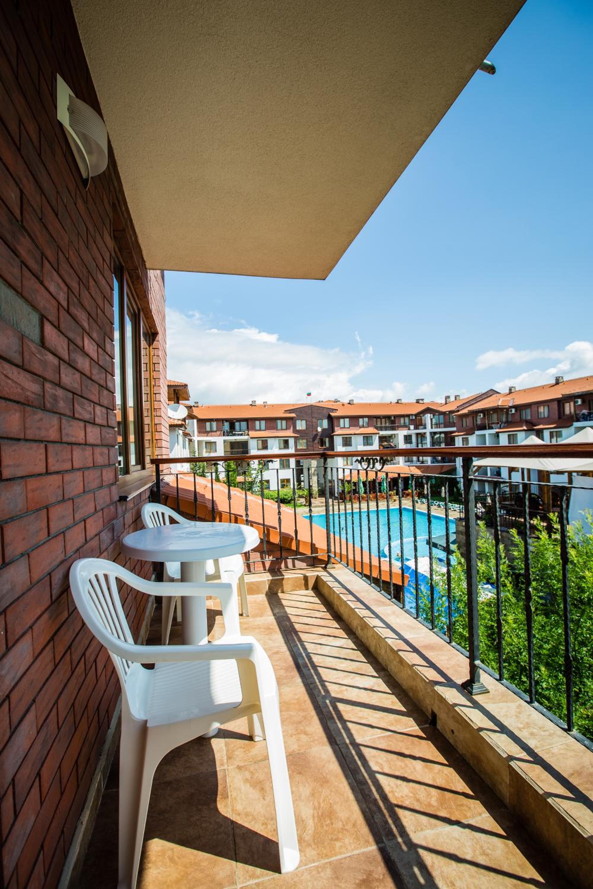 balcony