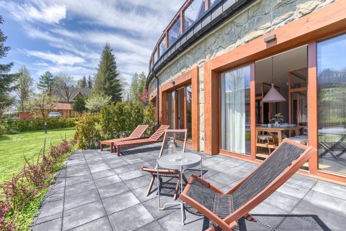 outdoor BBQ area