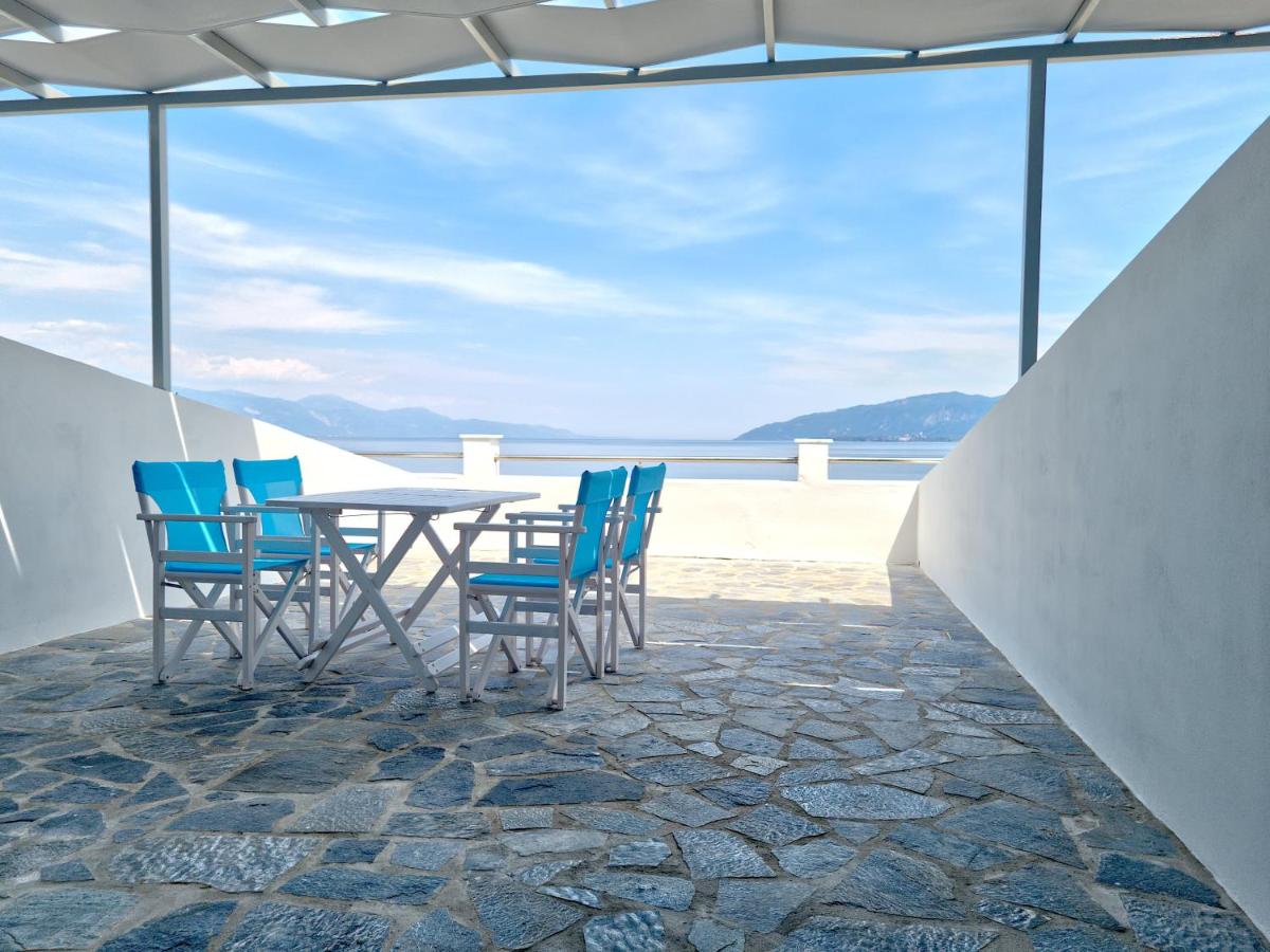 Epipleon Luxury Suites -102- Room 45 sqm with 35 sqm terrace facing the sea photo 4