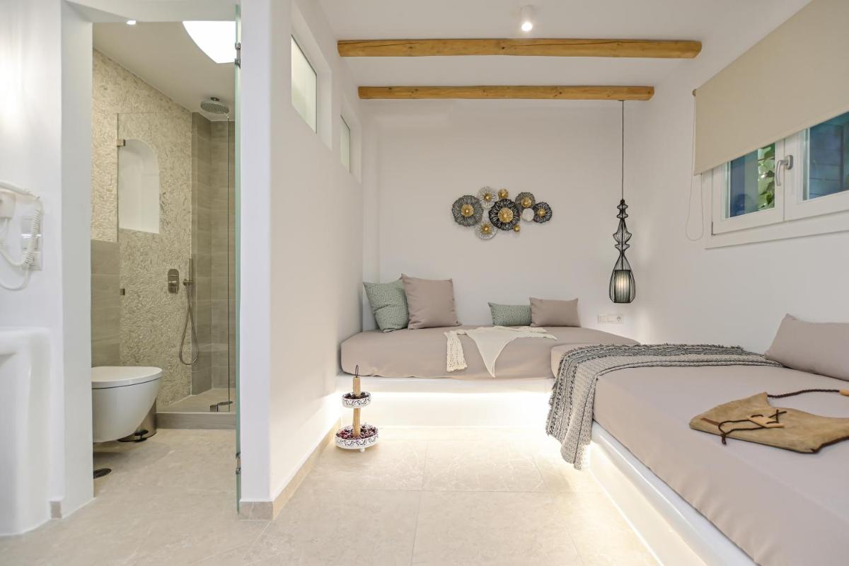 Alykes Studios & Suites