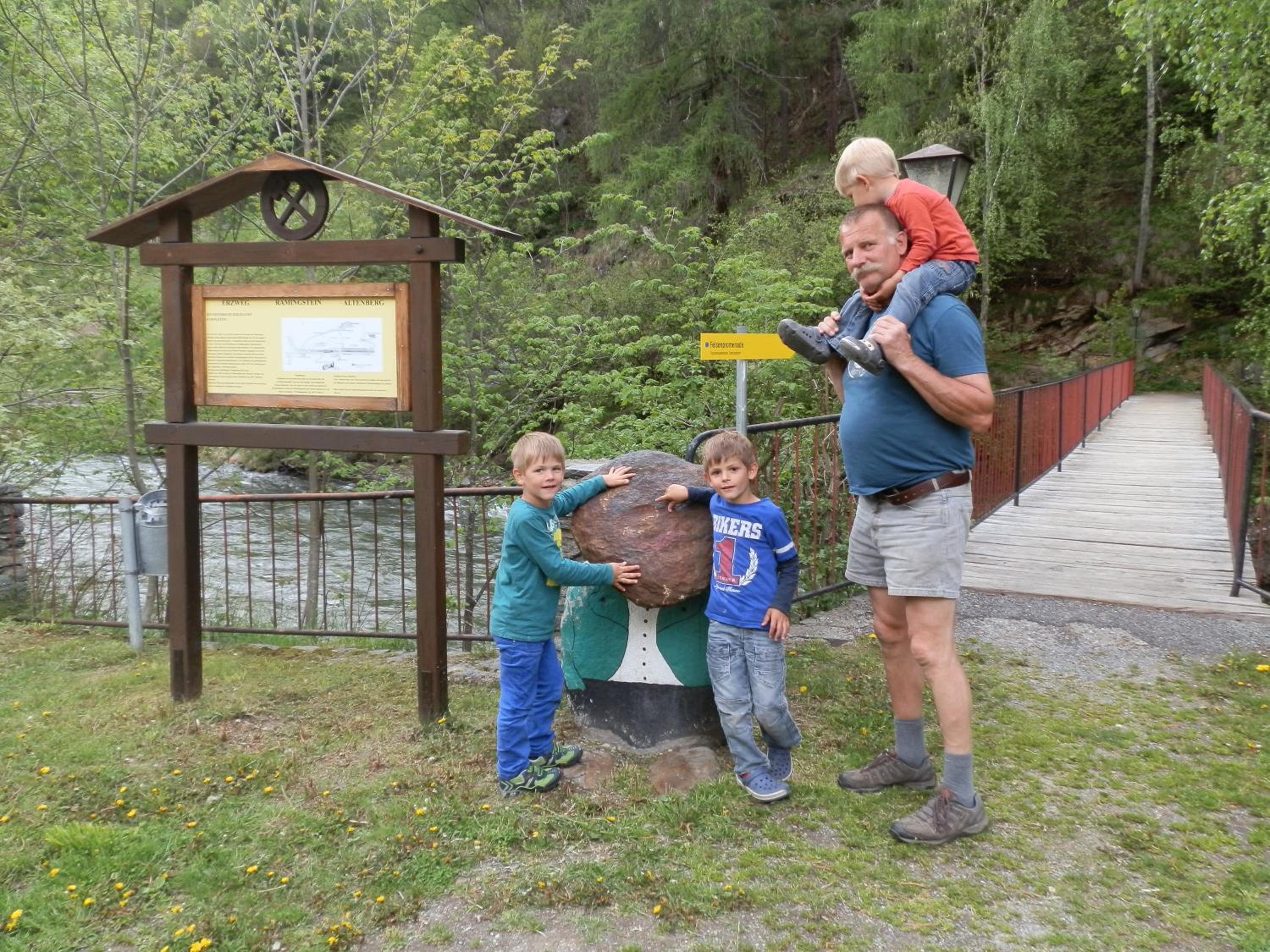 Ferienwohnungen Trinker - Lungau Karte inklusive