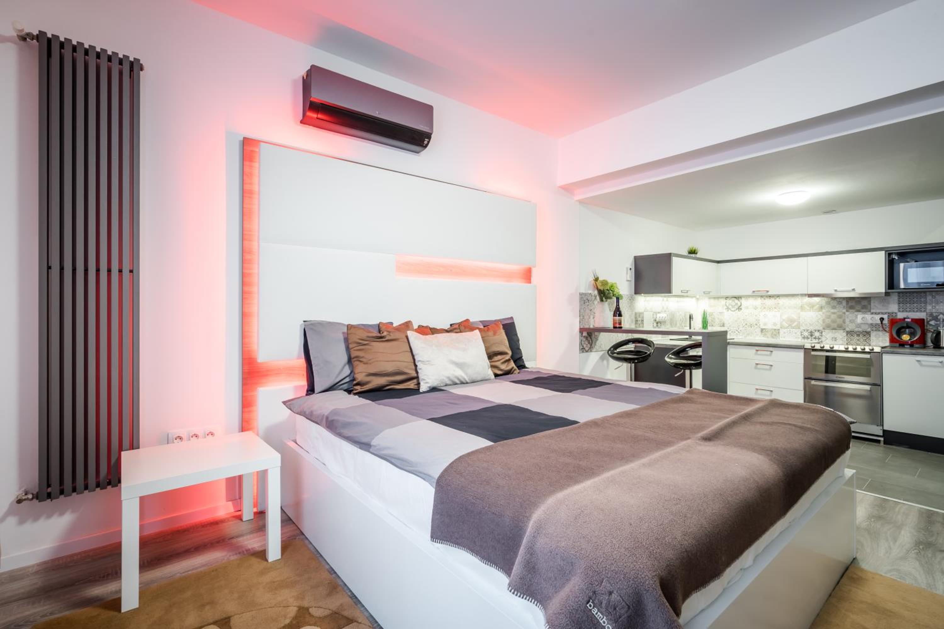 BpR Elite Apartments - Sky Terrace view 5