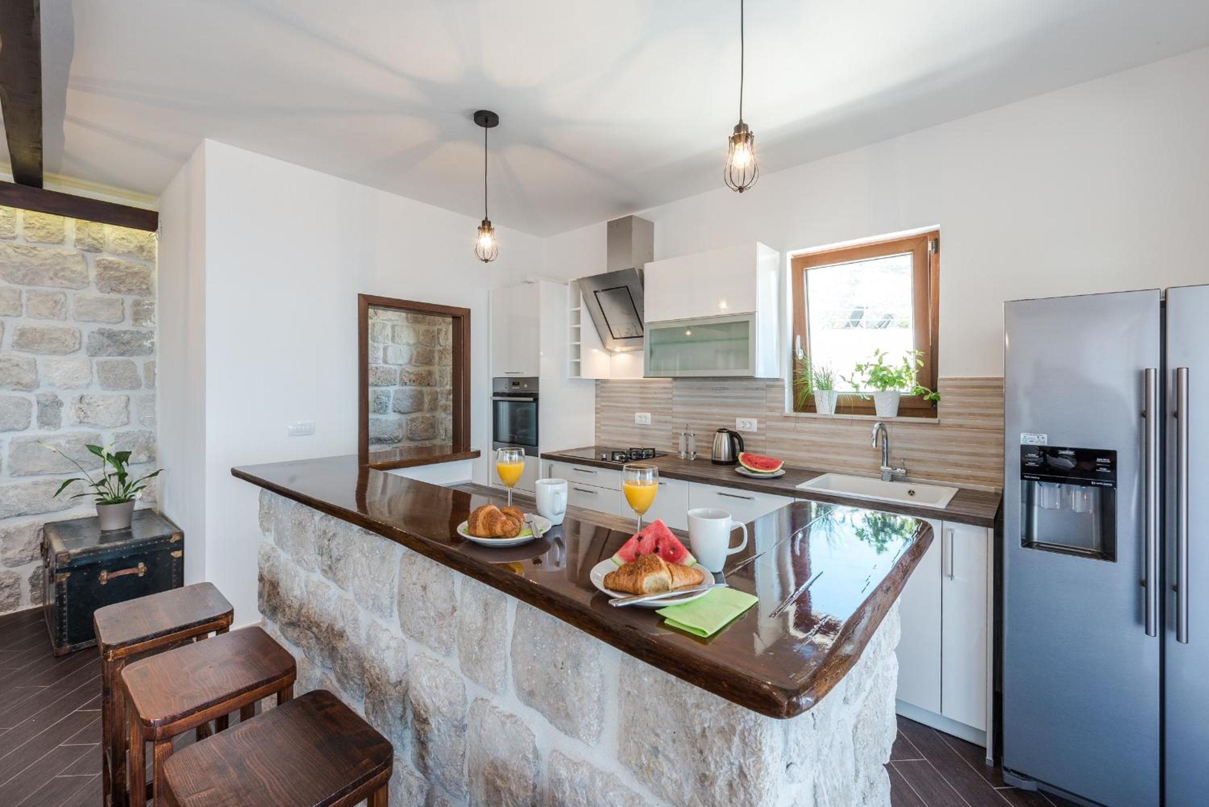 Apartments Villa Made 4U
