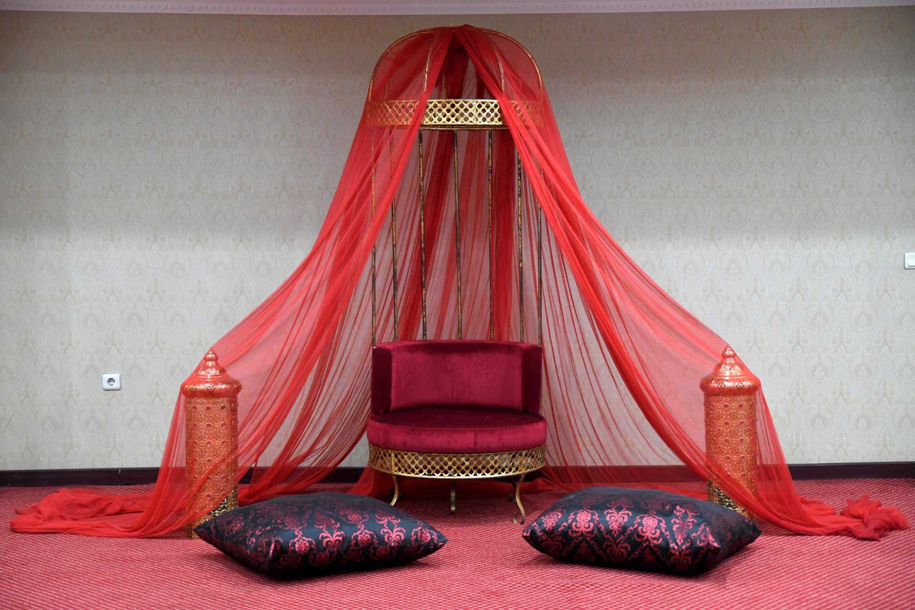 Grand Halic Goldenhorn - Image 54