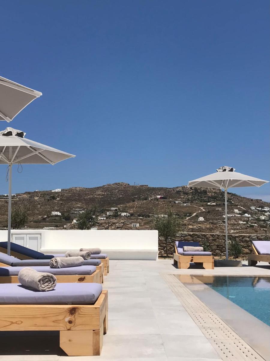 Sol Mykonos Studios view 2