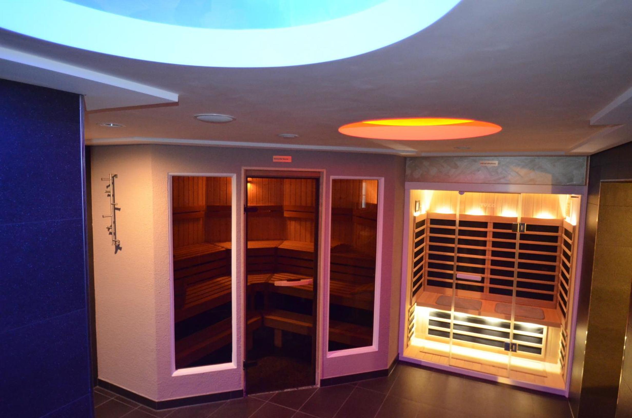 Ferienappartement und Economyzimmer Residenz Waldkrone