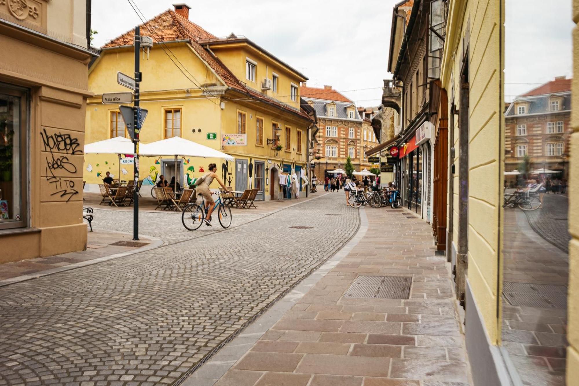 Photo 27