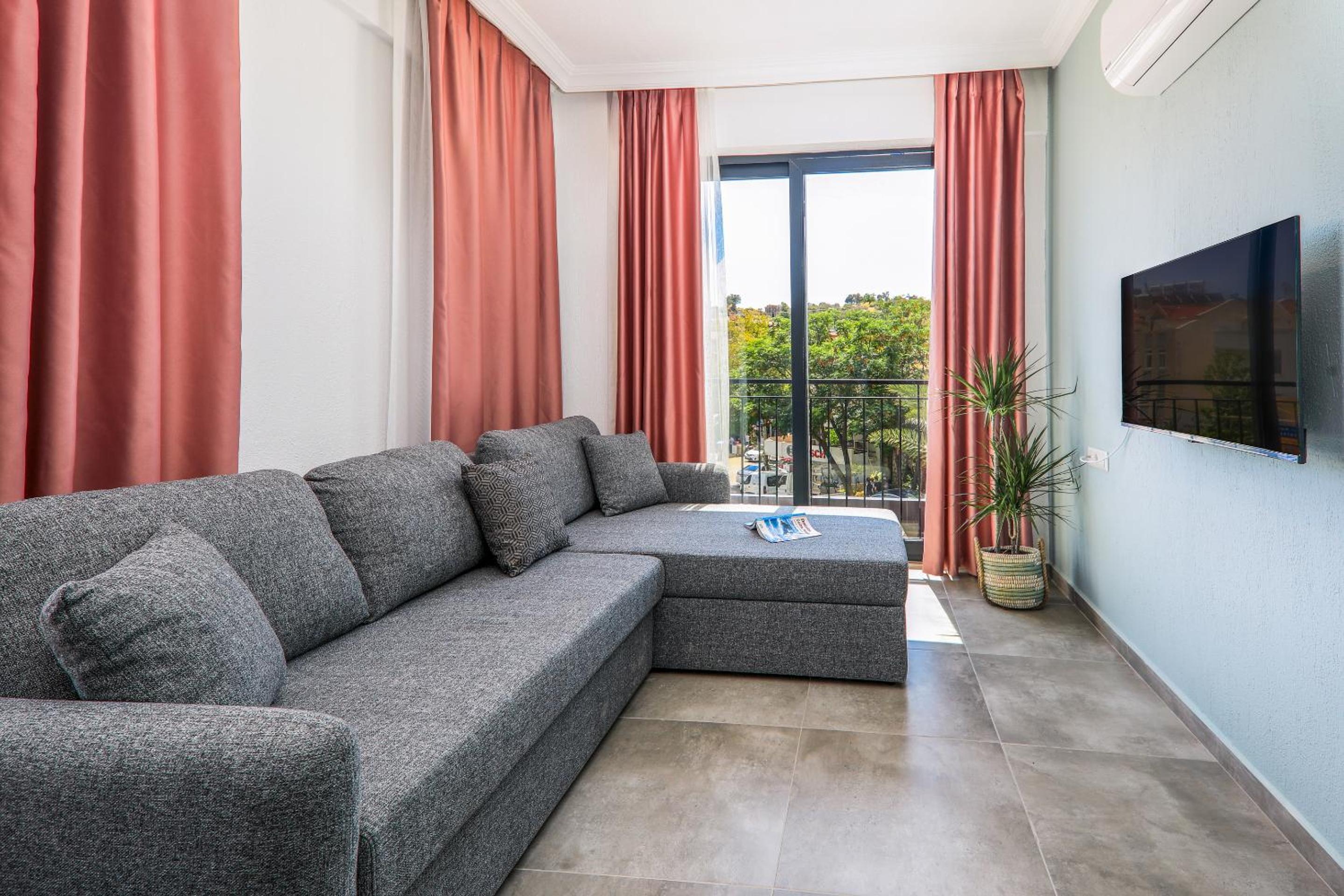 Joyy Suit Apart - Image 26