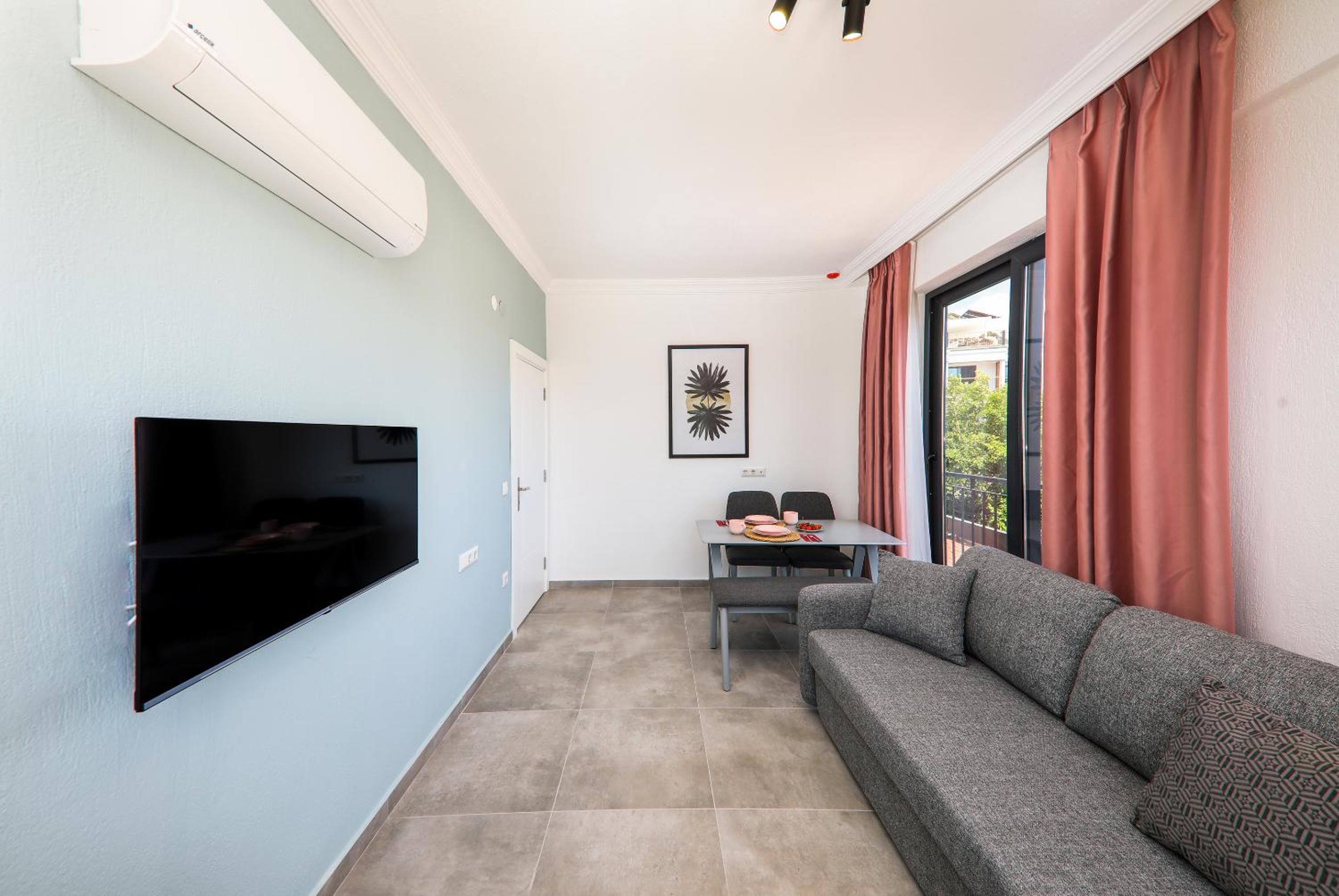 Joyy Suit Apart - Image 27