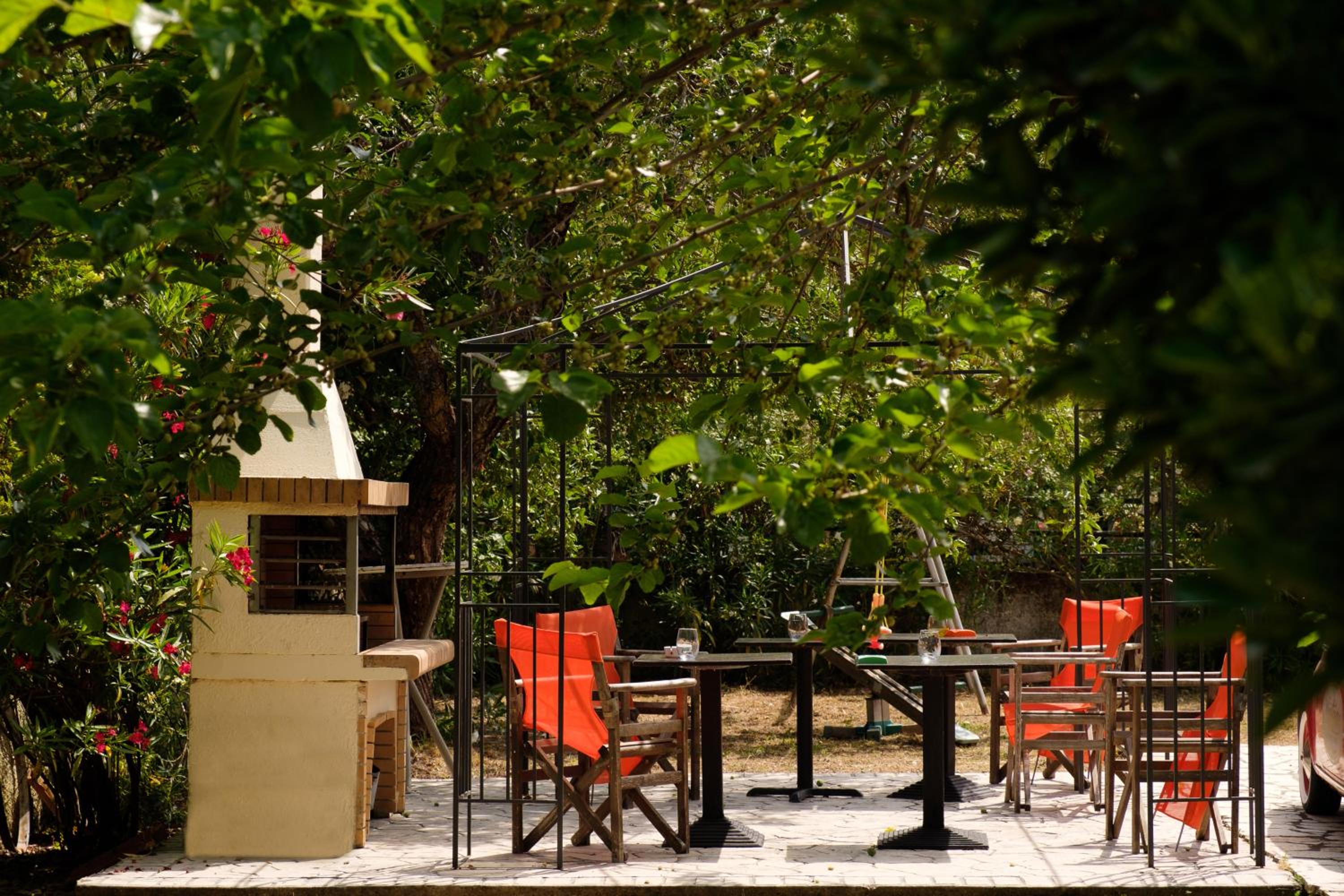 Erifili Apartments