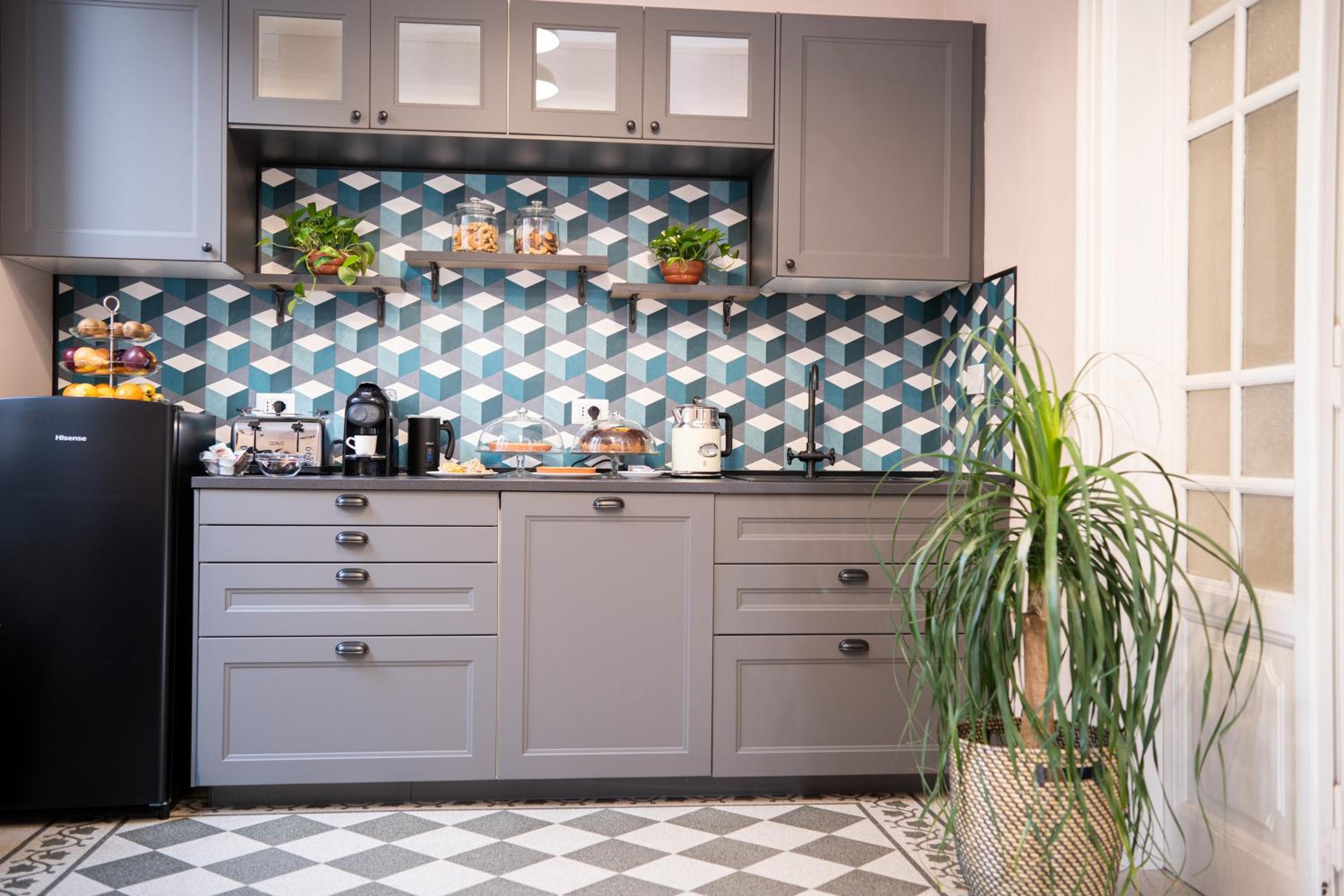 Sweet Home Pigneto Guest House