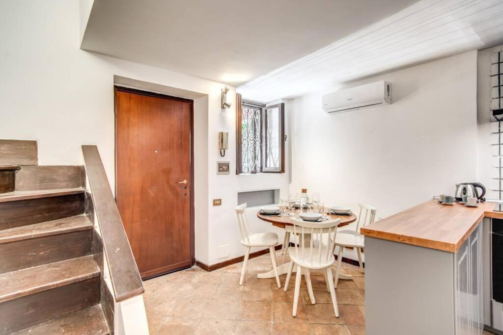 FRESH HOUSE DORIA PAMPHILI