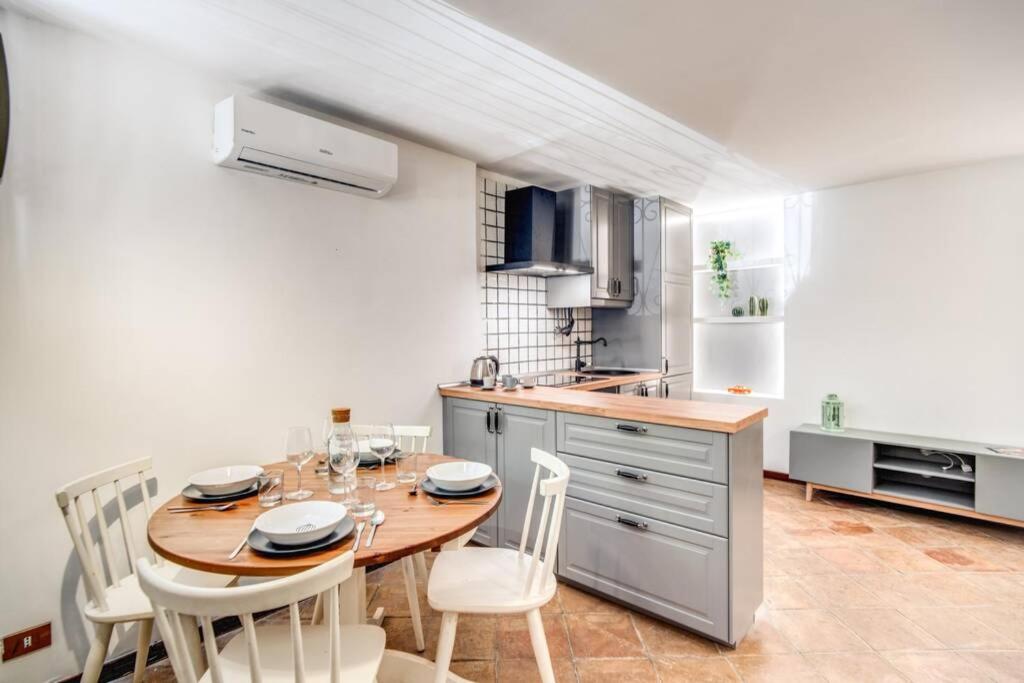 FRESH HOUSE DORIA PAMPHILI