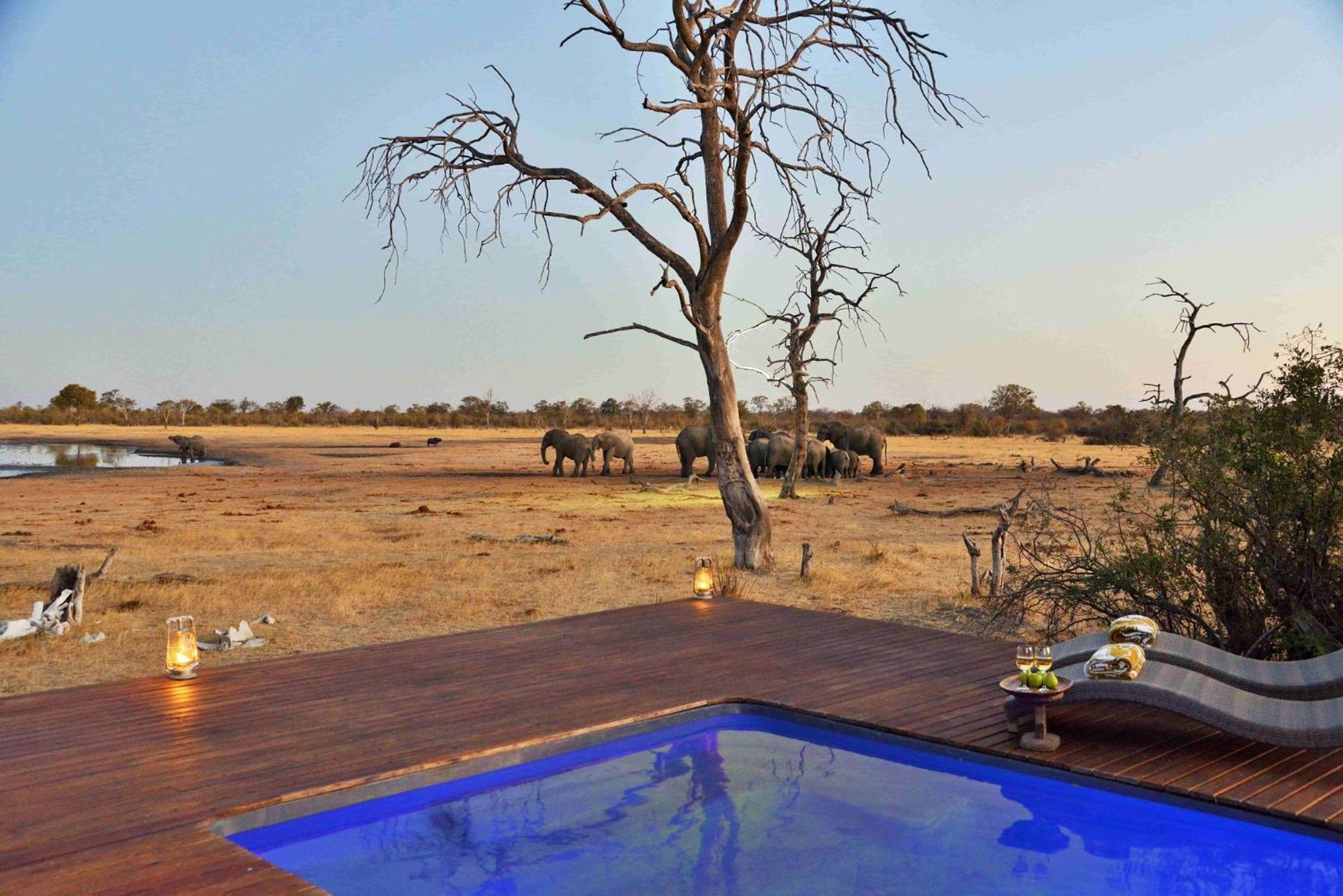 Nogatsaa Pans Chobe Lodge