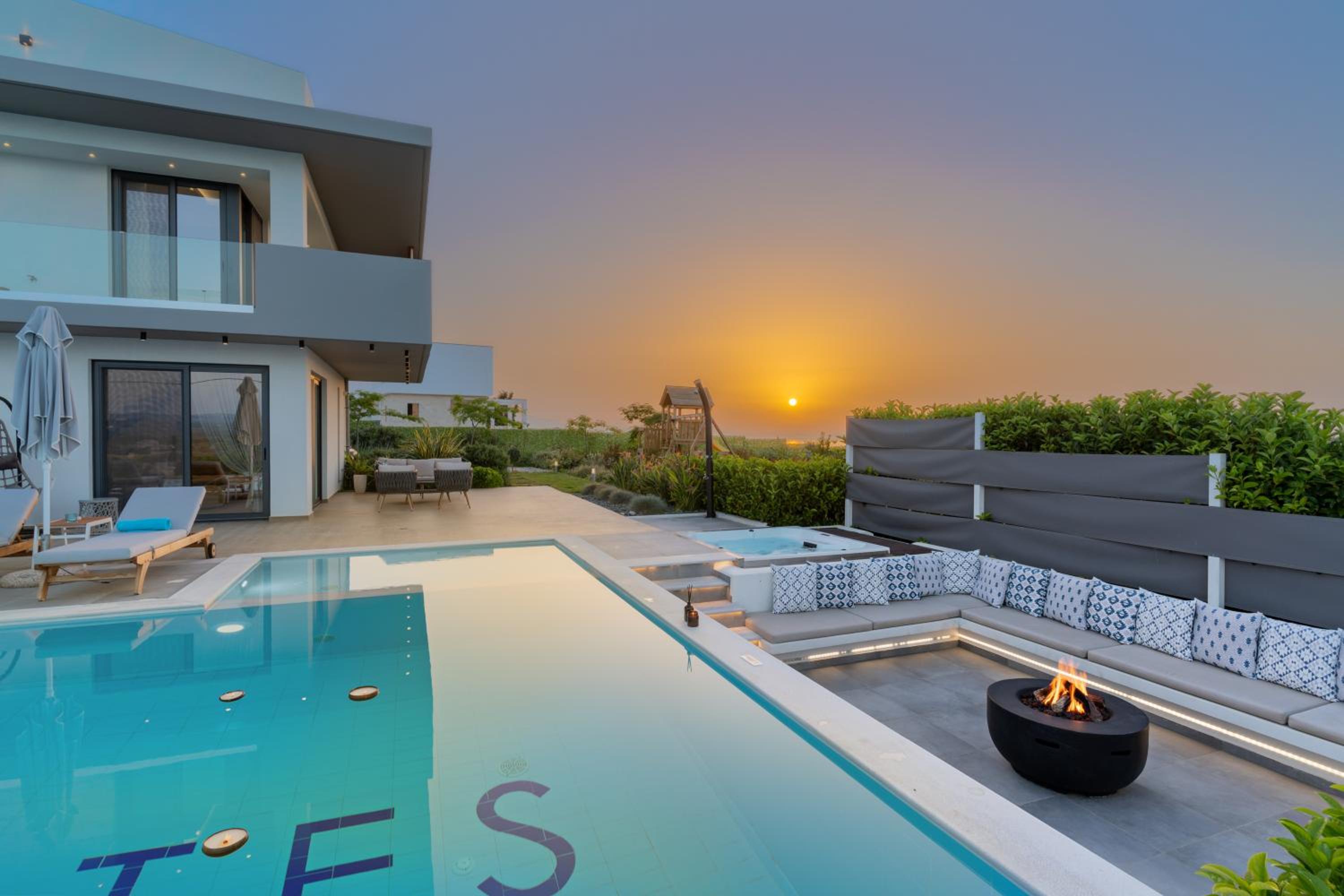 Luxury Villa Orizontes with Private Outdoor & Heated Indoor Pool, Hot Tub & Gym view 2