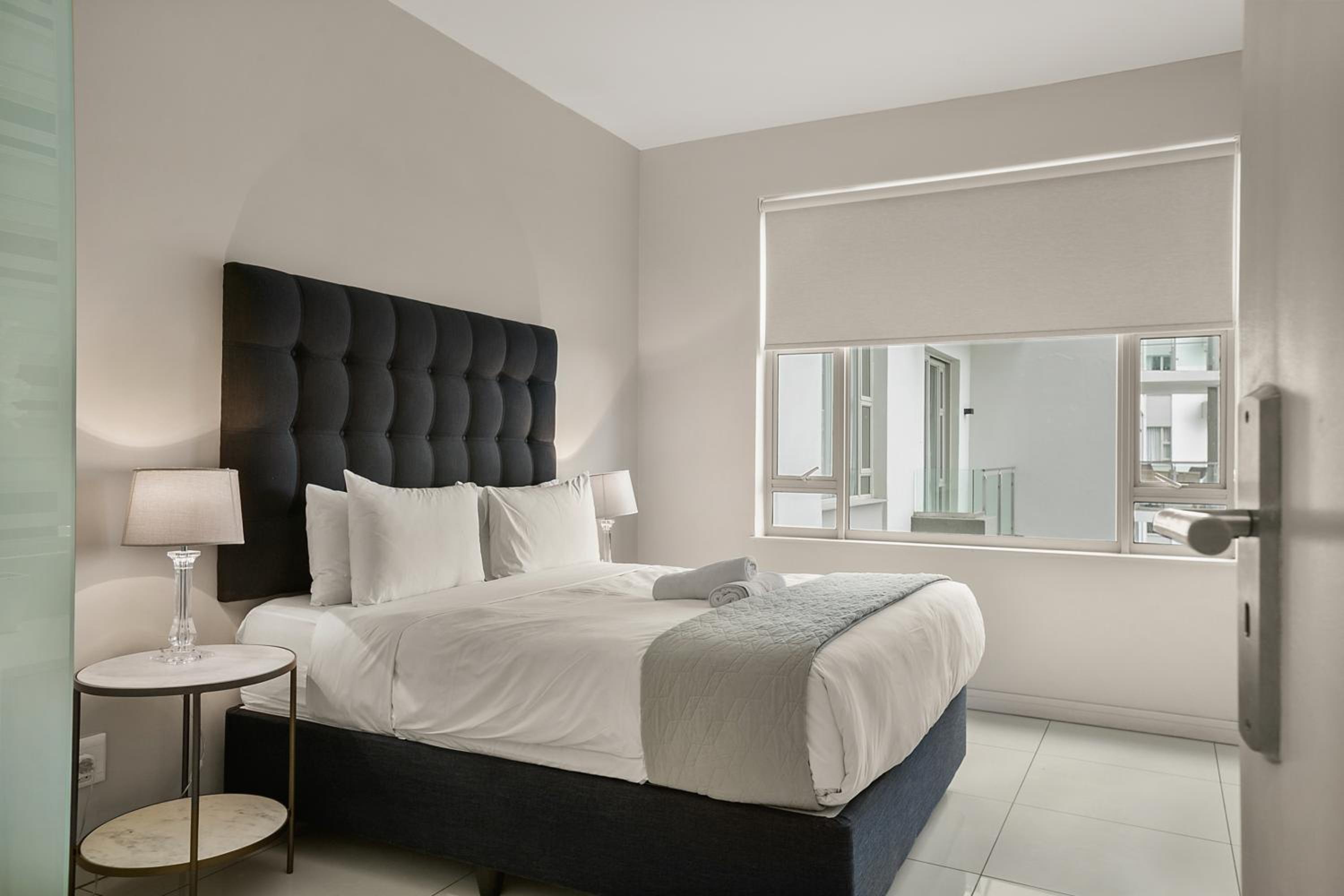 Easy Stay - The Tyrwhitt Rosebank