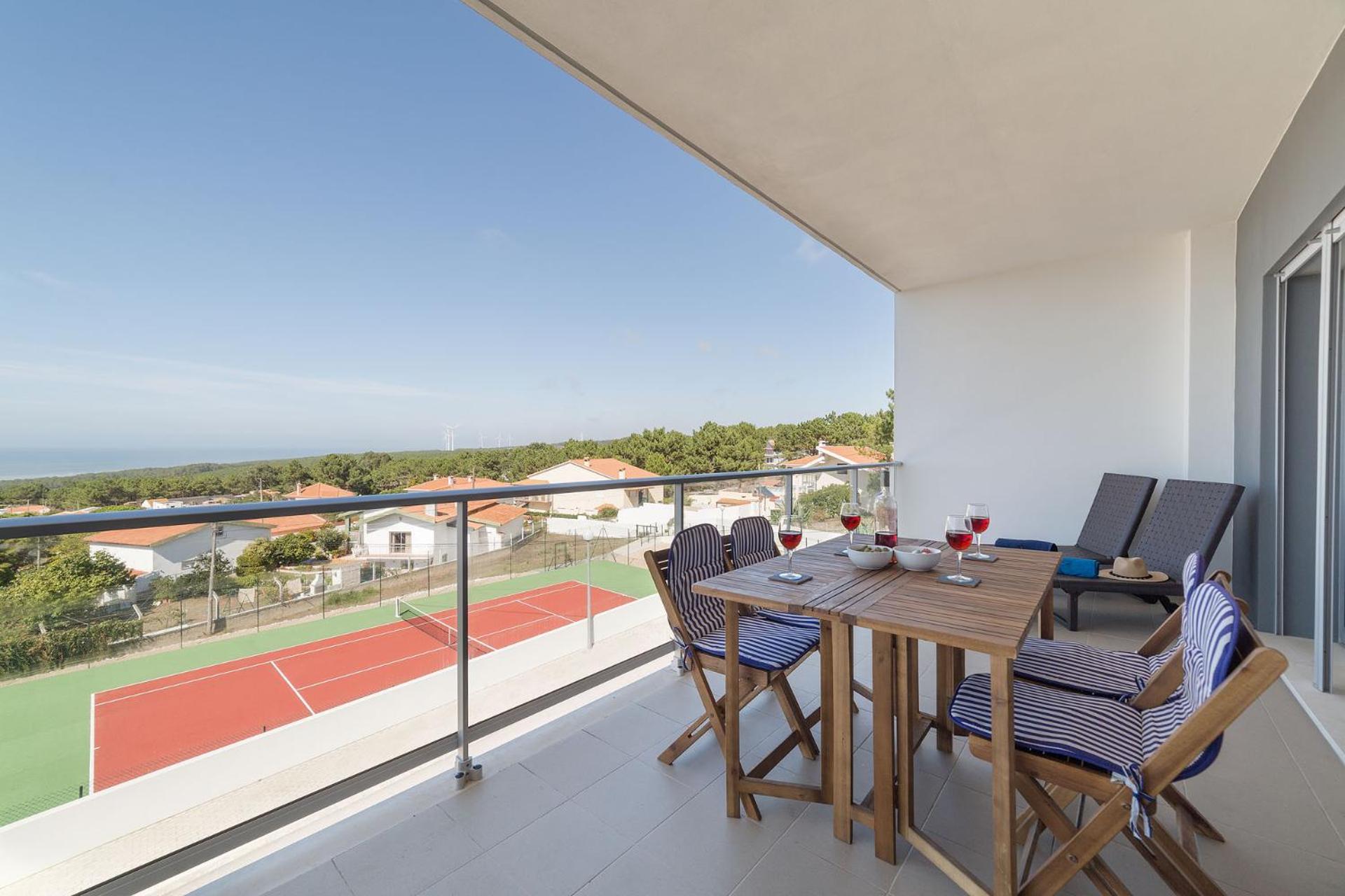 Muralha 2 - Holiday Apartments - By SCH view 2