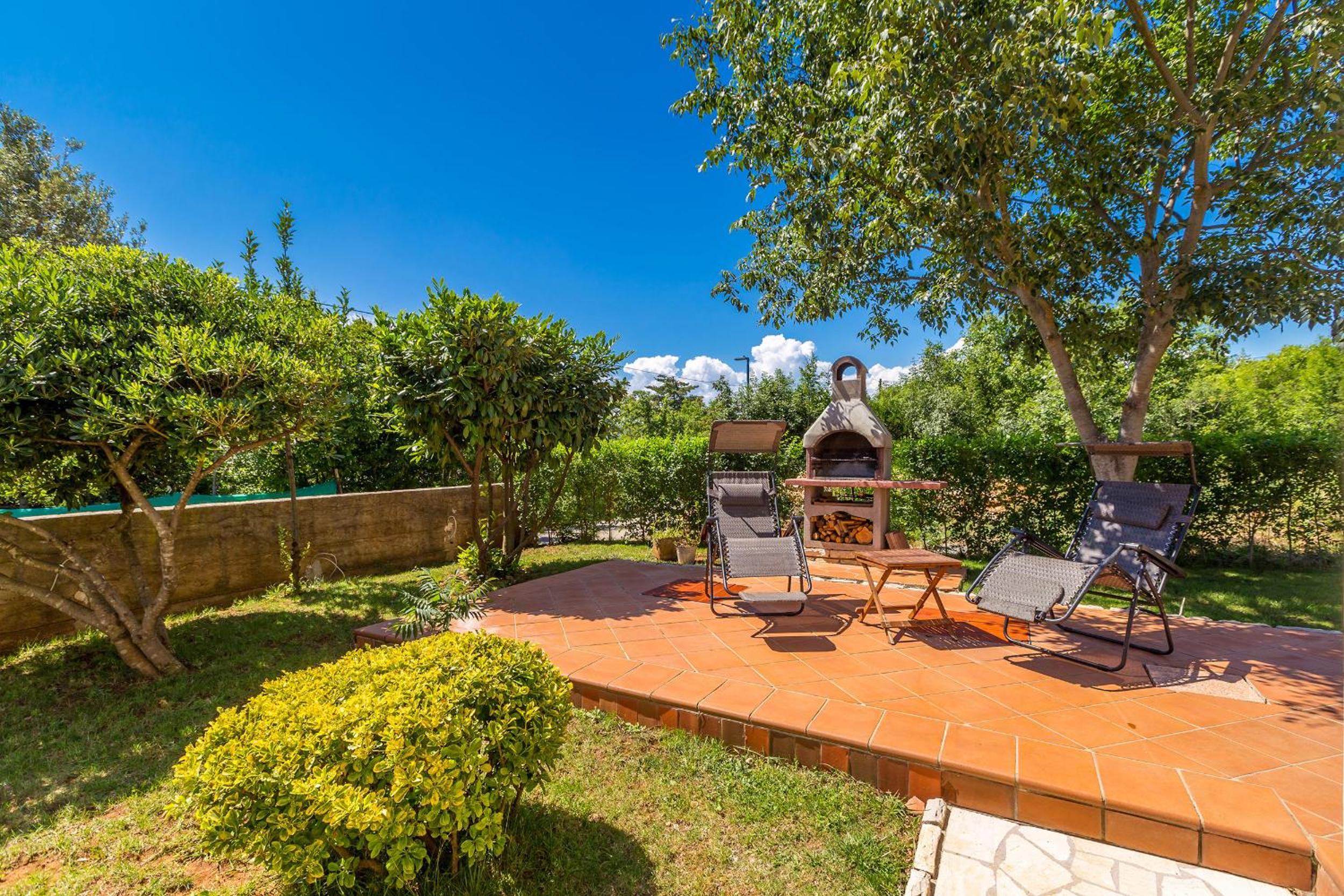 Apartments Balić - Pinezići, Krk view 3