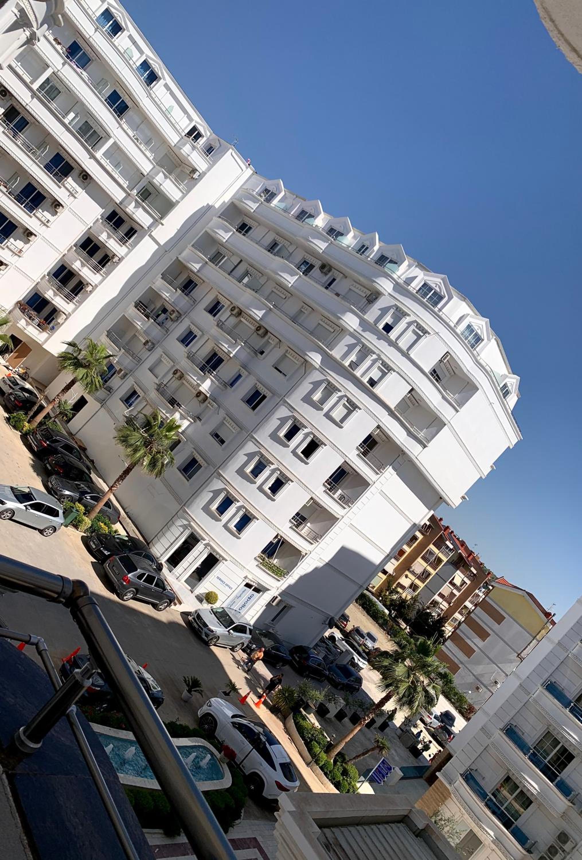 Alb's Apartment 2
