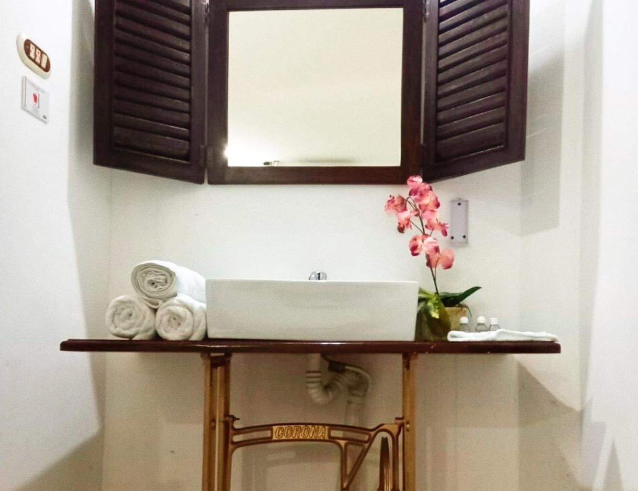 Hostal Las Puertas