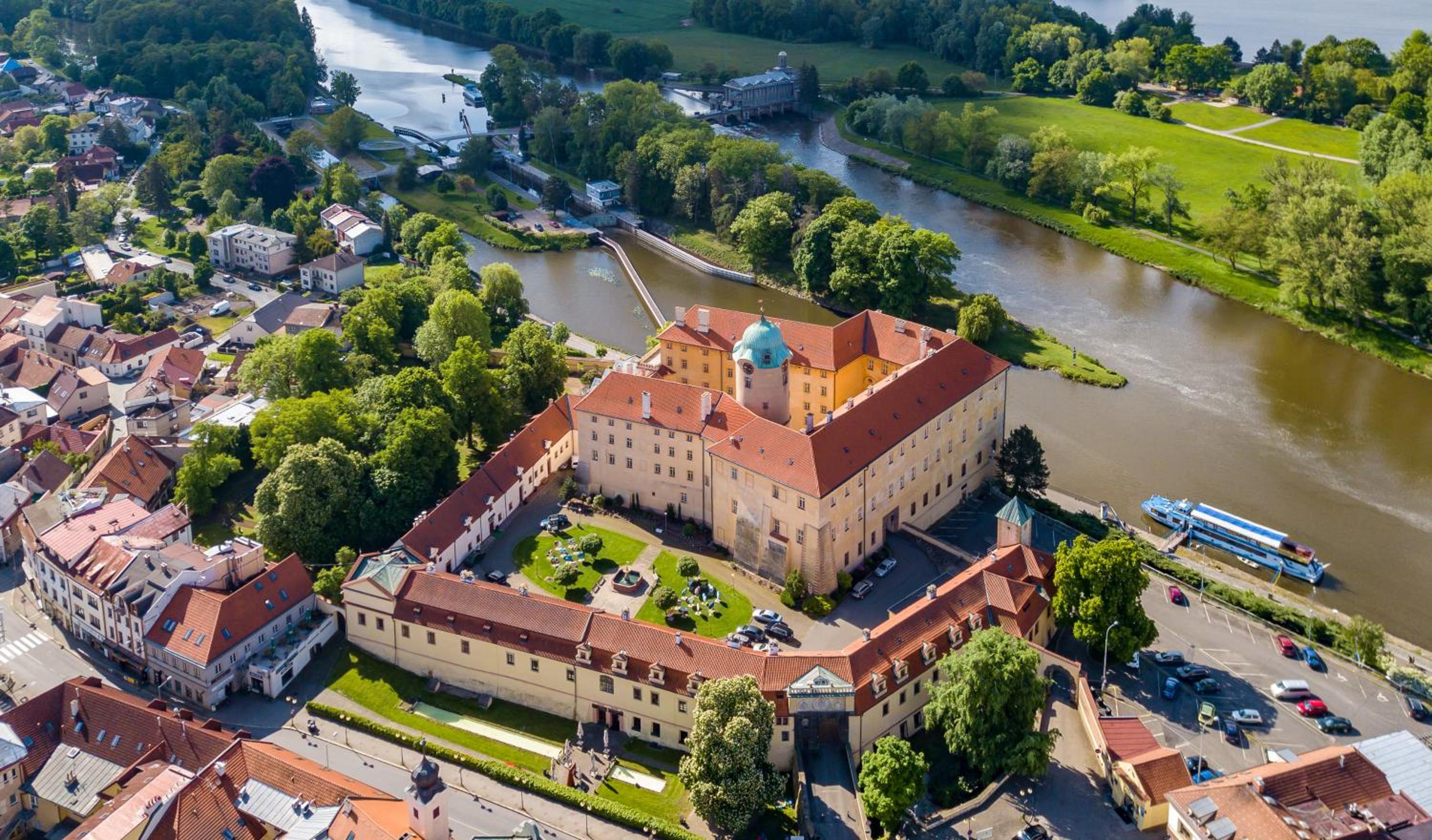Zámecký hotel & Wellness