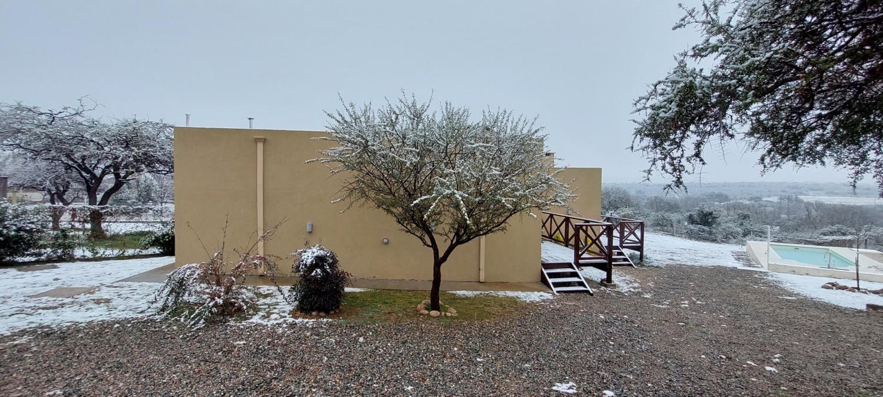 ARROYO SUITE HOUSE