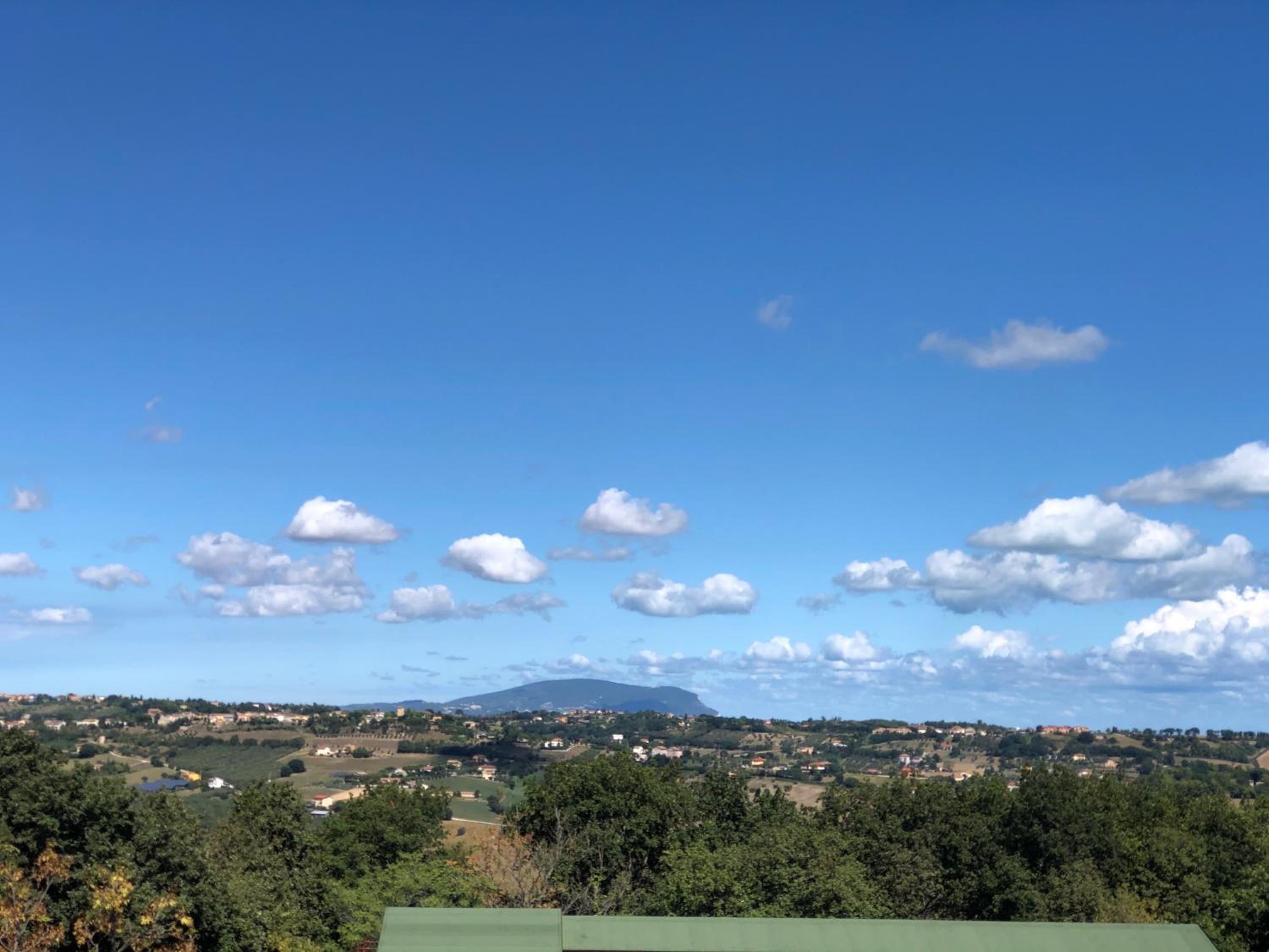 Belle Marche view 3
