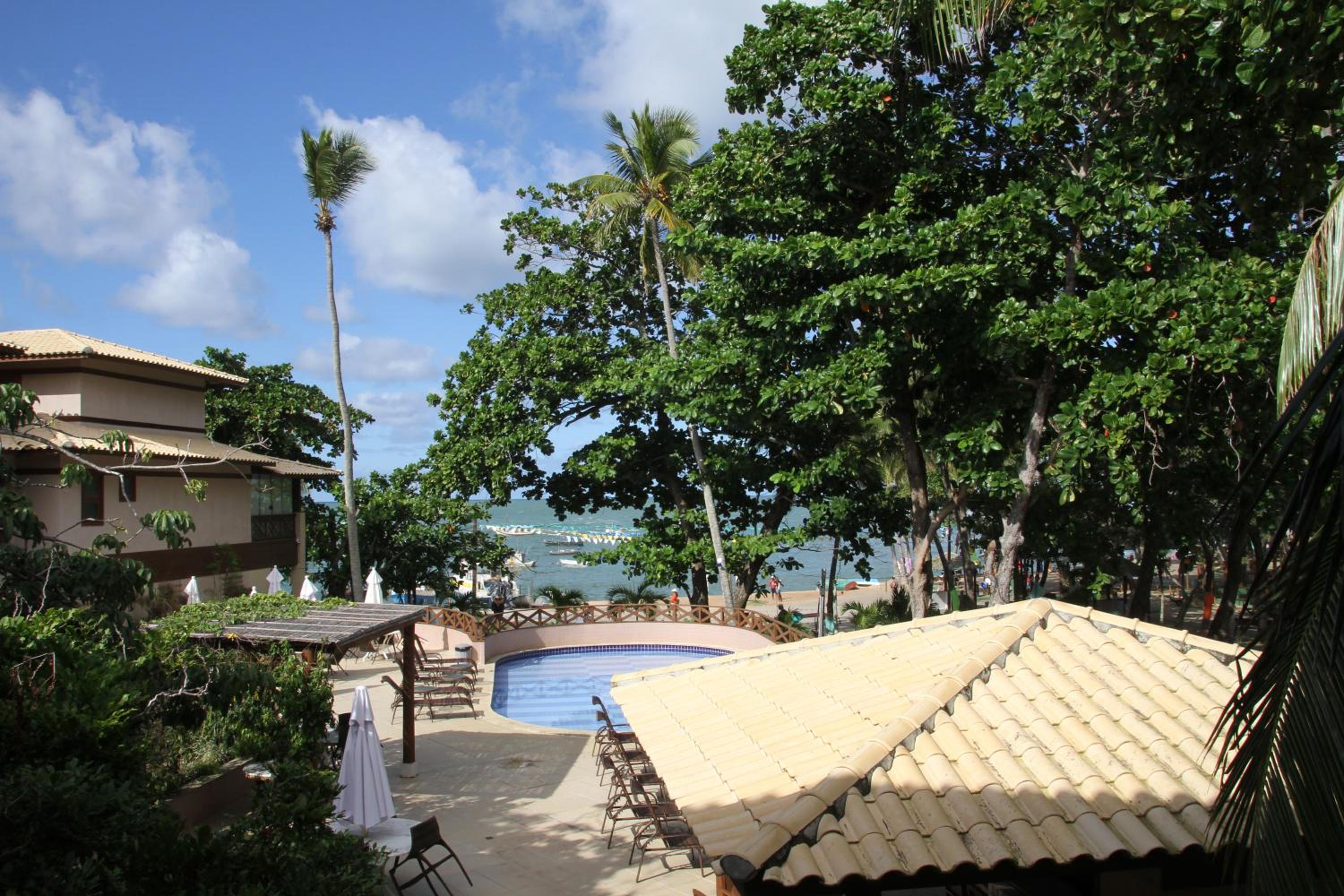 Duplex na Praia do Forte de frente para o mar!