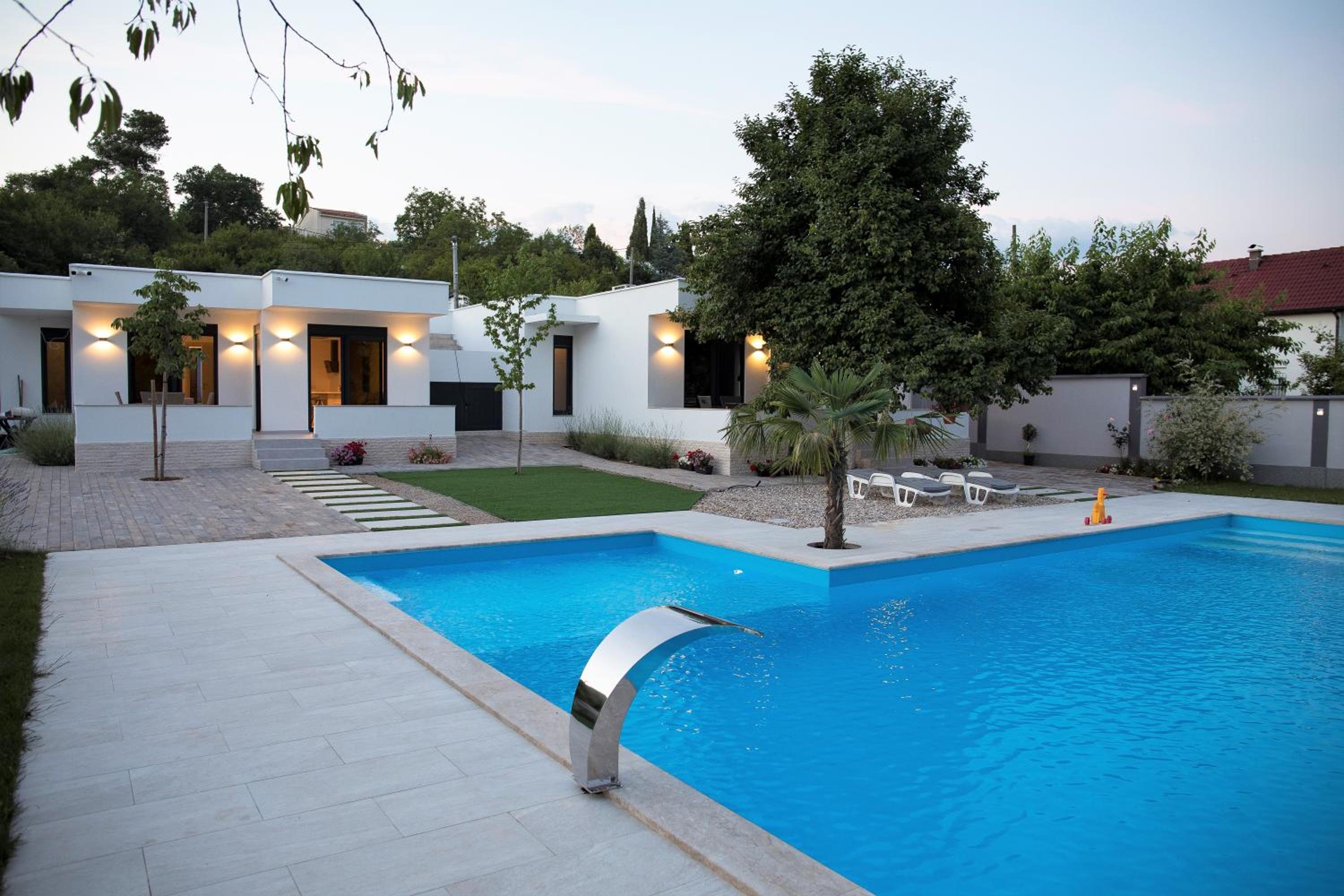 Luxury Villa Magic