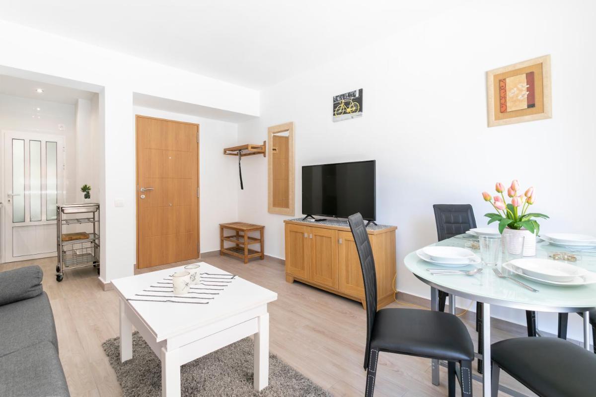 Del Mar Apartment By GHR Rentals view 5