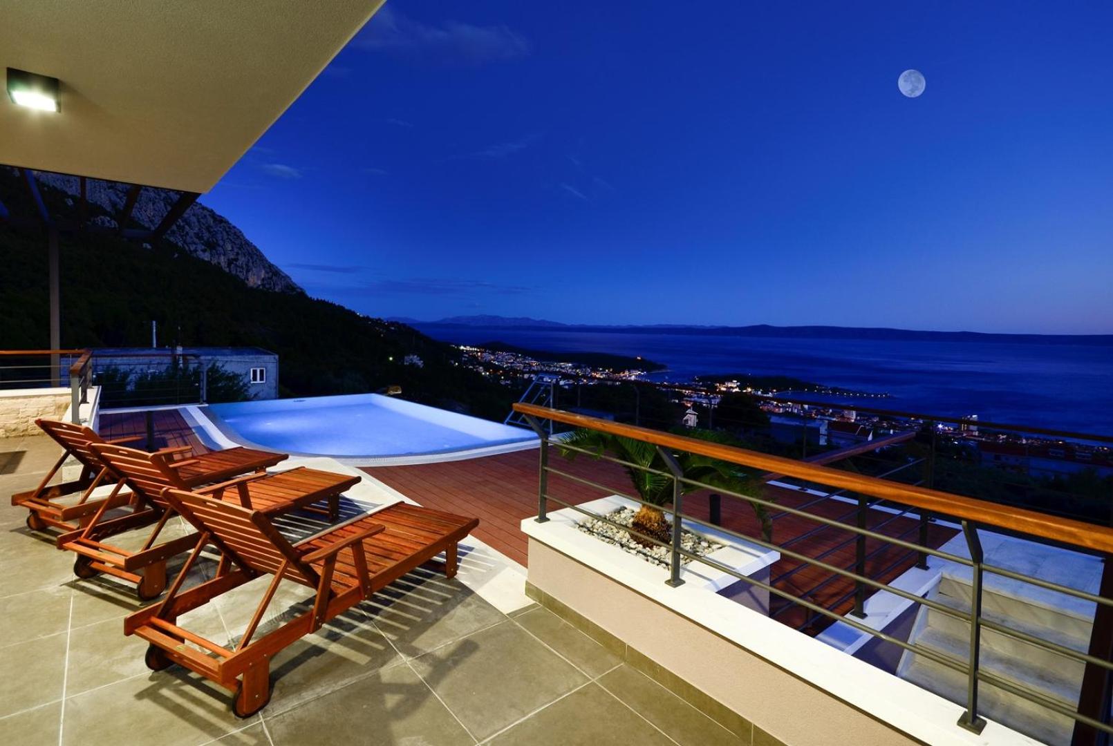 Villa View a luxury villa in Makarska, heated private pool, jacuzzi, gym view 4