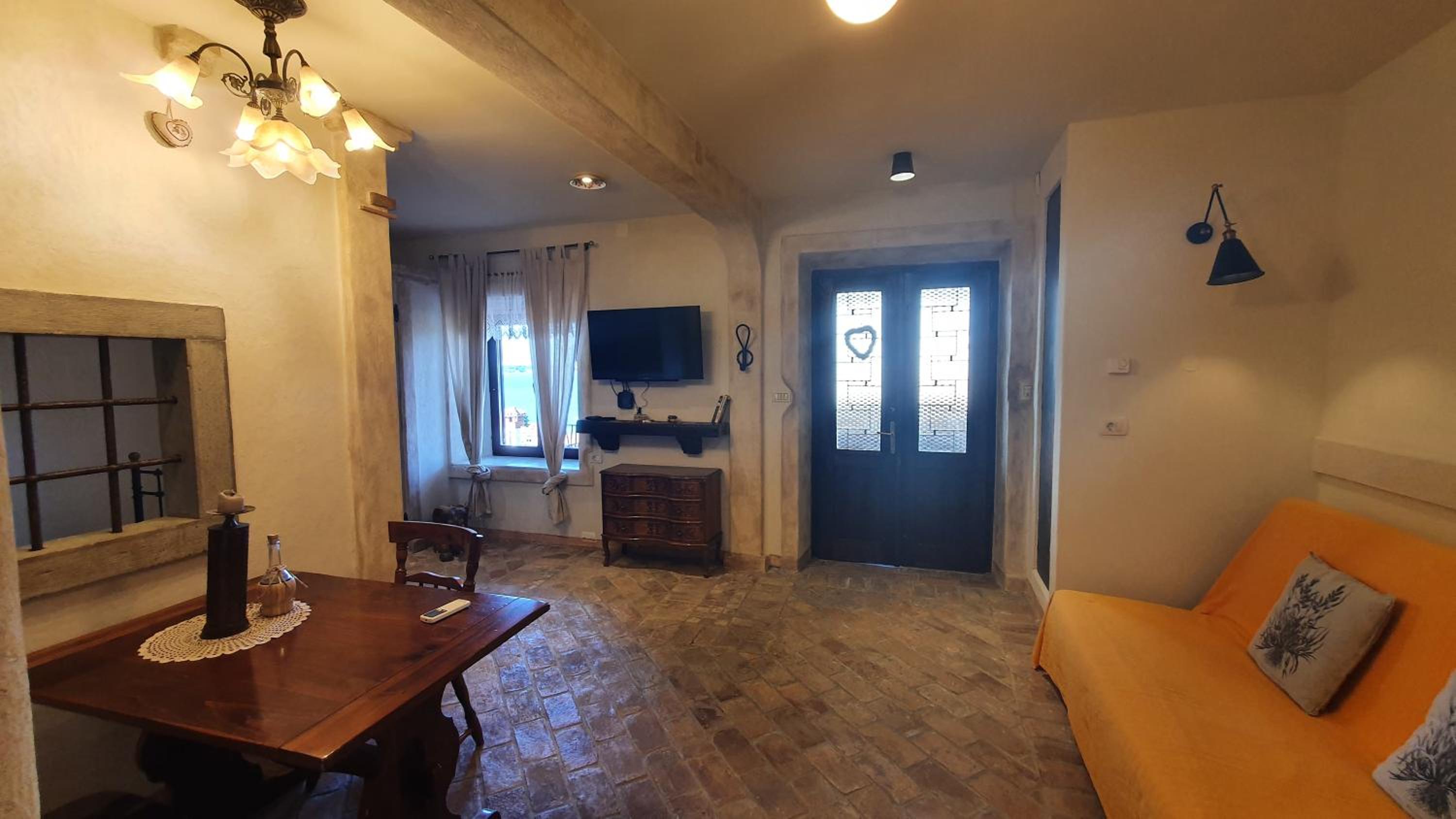 Studio-apartments Monfort view 2