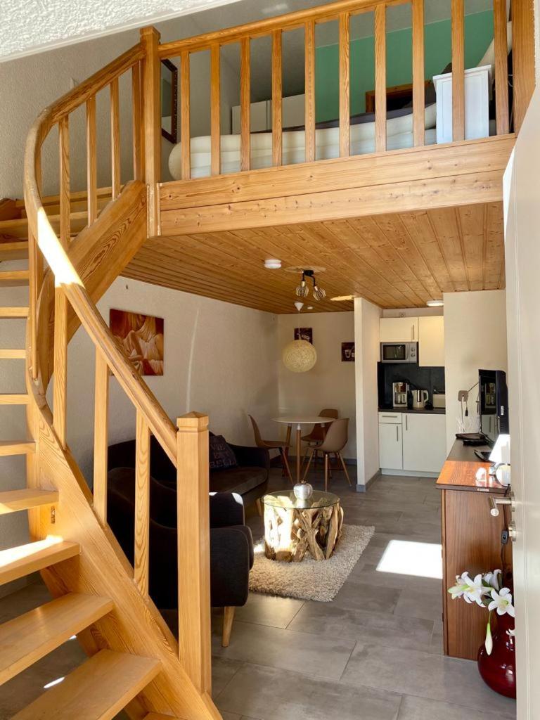 Naturstammhaus und Appartements Zum Brockenbaecker