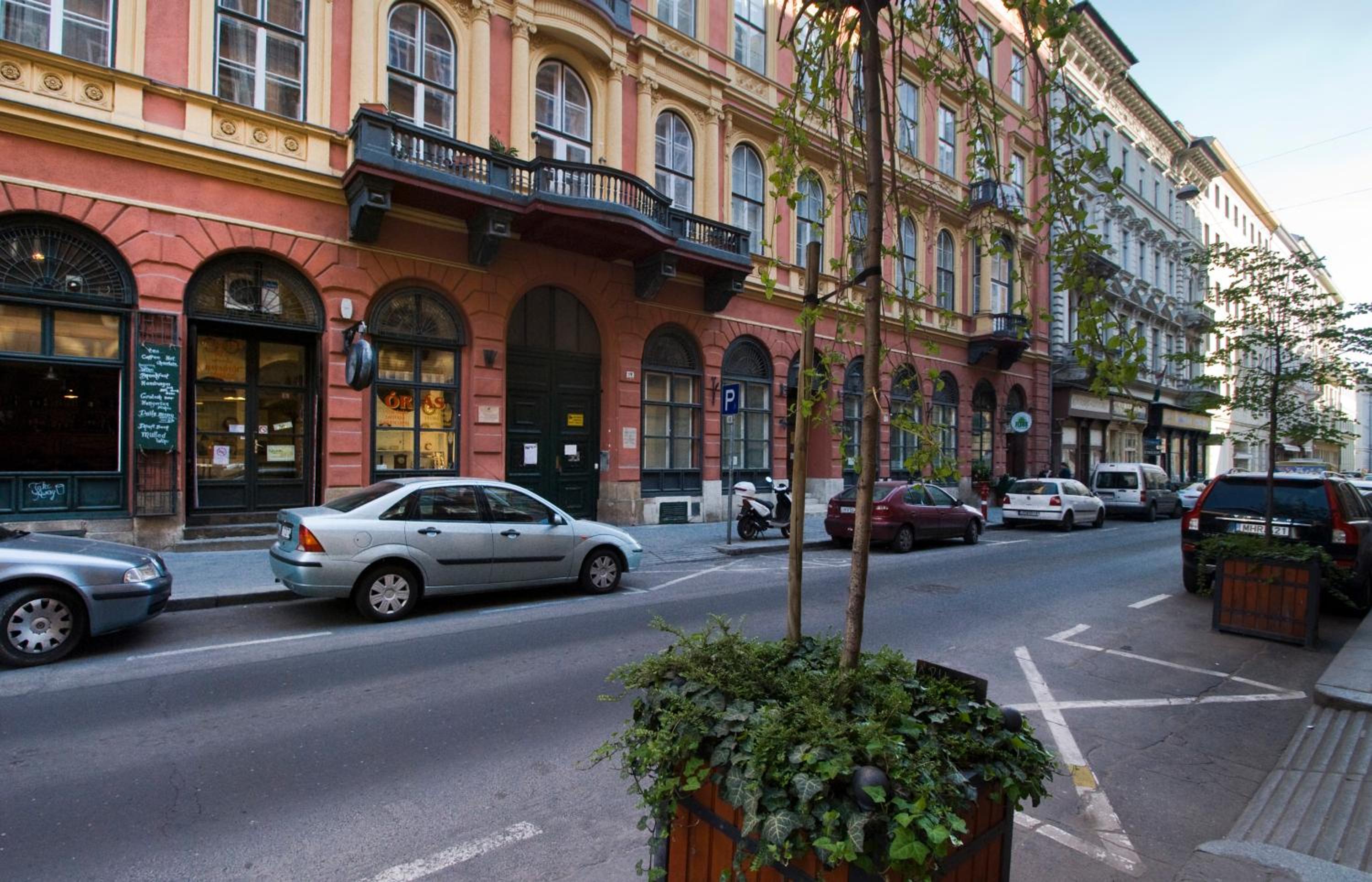 NN Apartman Budapest view 2