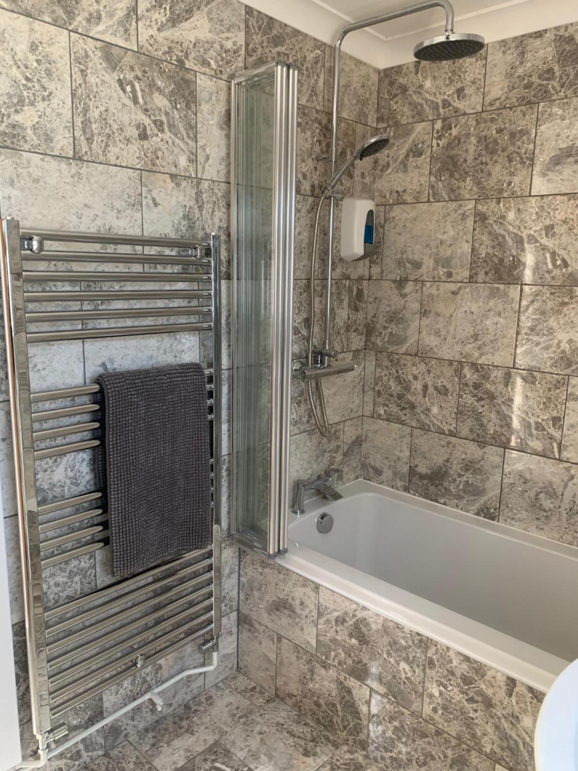 Newmarket Vacations - Eclipse Apartment No 3 - Property Image 7