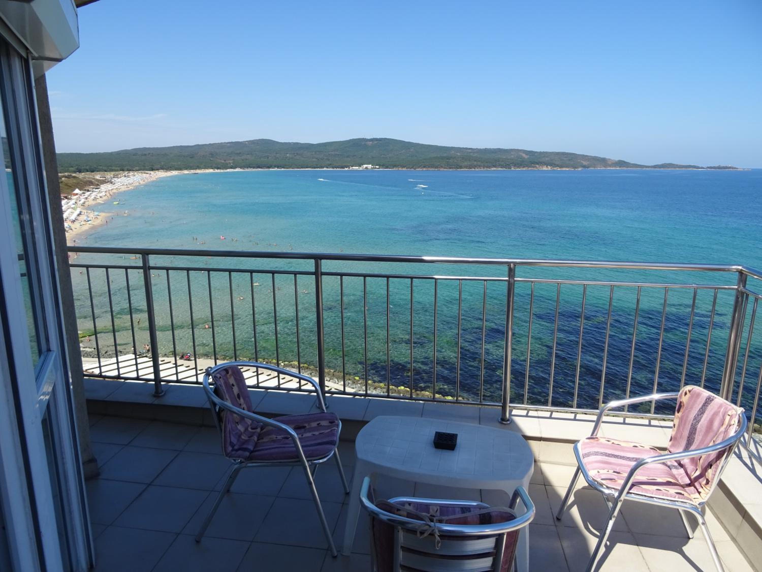 Dobrevi Guest House