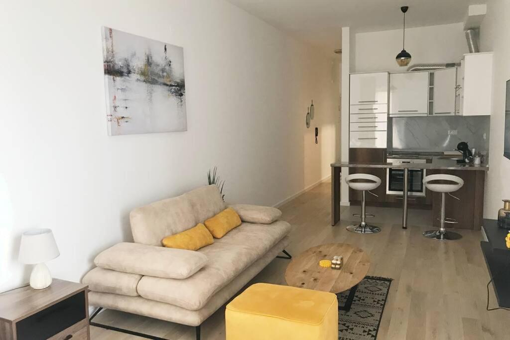Luxury Apartment Sea View Soho City 5th floor view 2